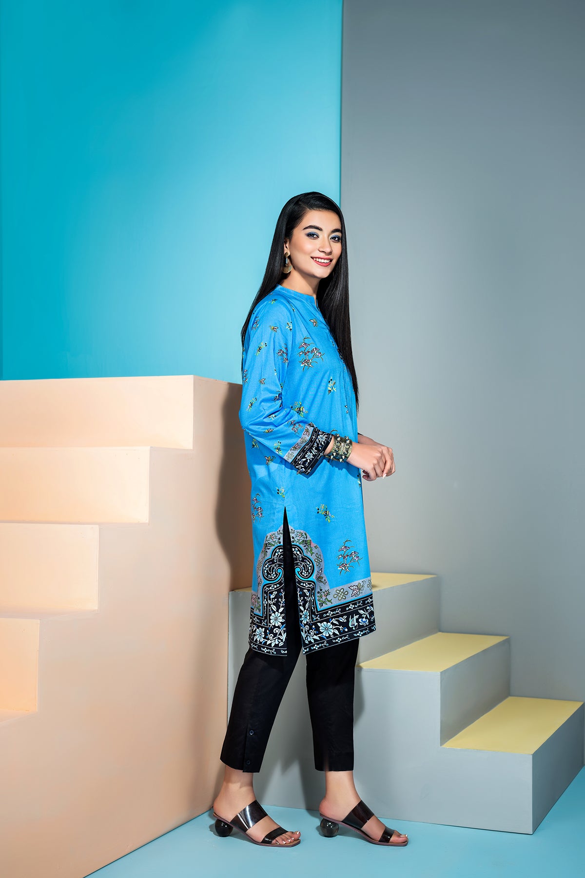 PS20-216-Button Detailing Classic Straight Shirt-1PC