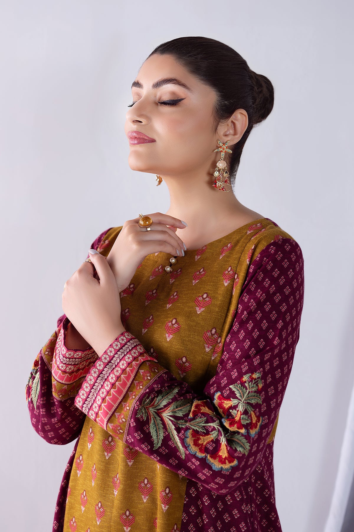 PW21-172-Printed Embroidered 1PC