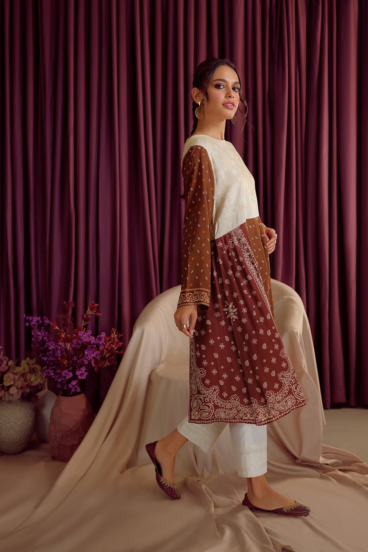 PW22-186-Pleat Detailing Printed Shirt 1PC