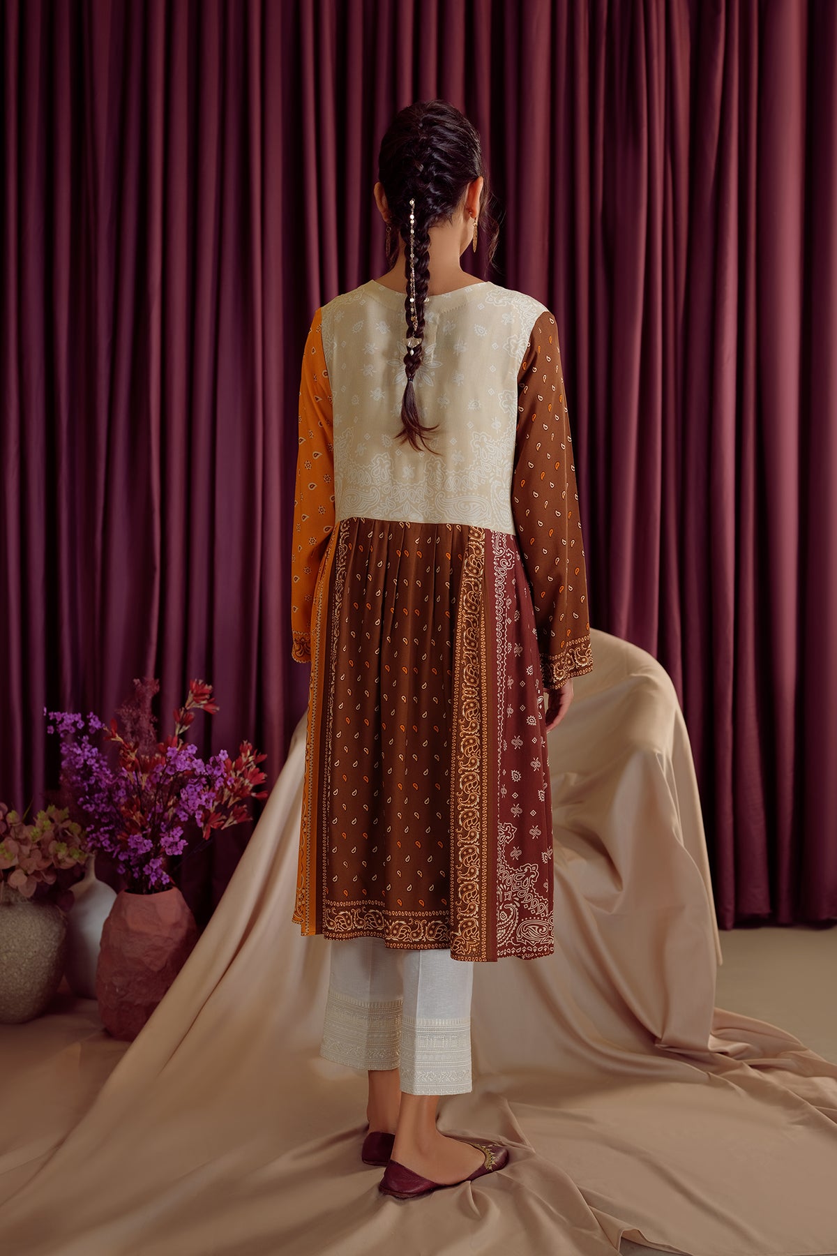 PW22-186-Pleat Detailing Printed Shirt 1PC