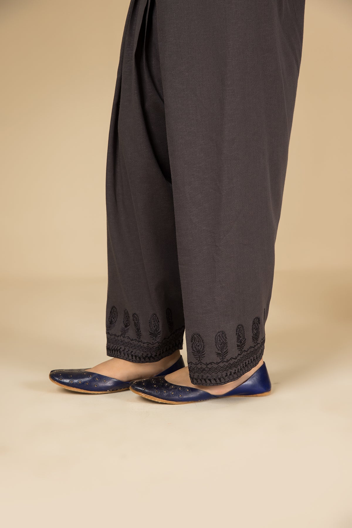 PW22-191-Embroidered Shalwar