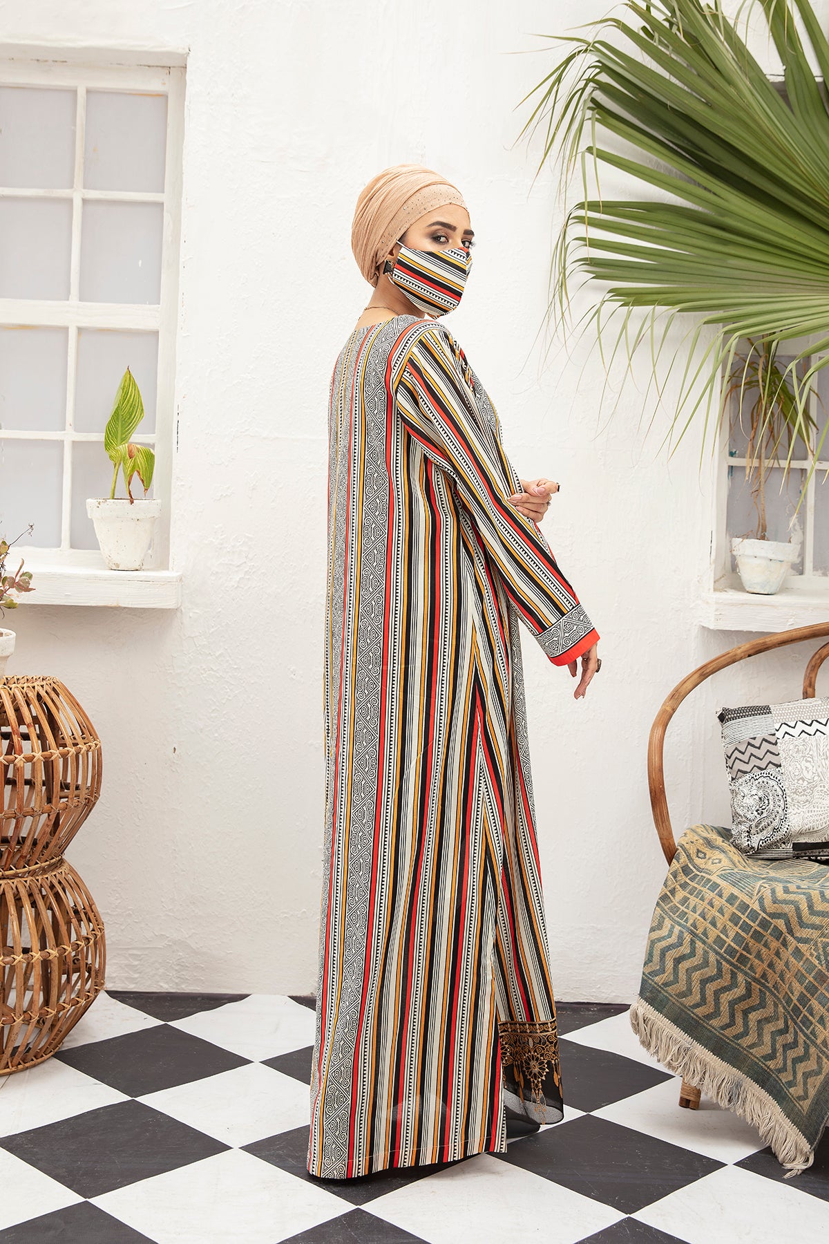 DS21-106-Embroidered Digital Lawn Stitched Fustaan with Mask 1PC