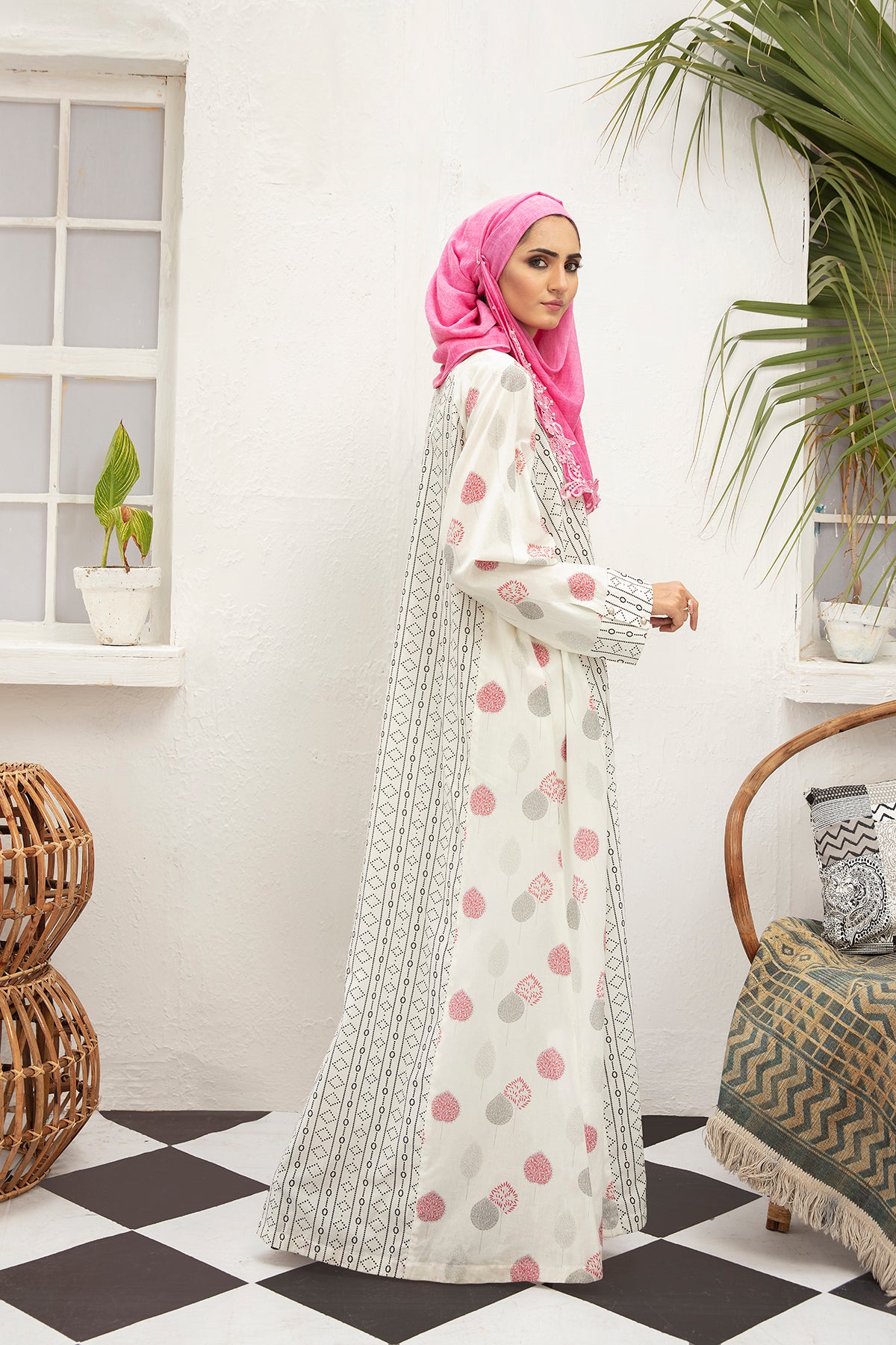DS21-118 -Digital Cambric Stitched Fustaan With Mask - 1PC