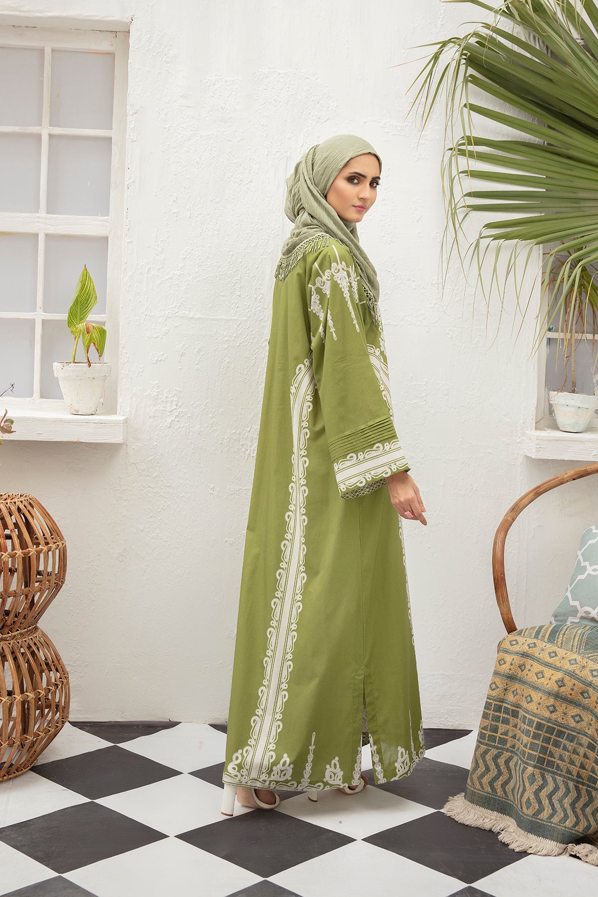 DS21-92 - Cambric Stitched Fustaan with Mask 1PC