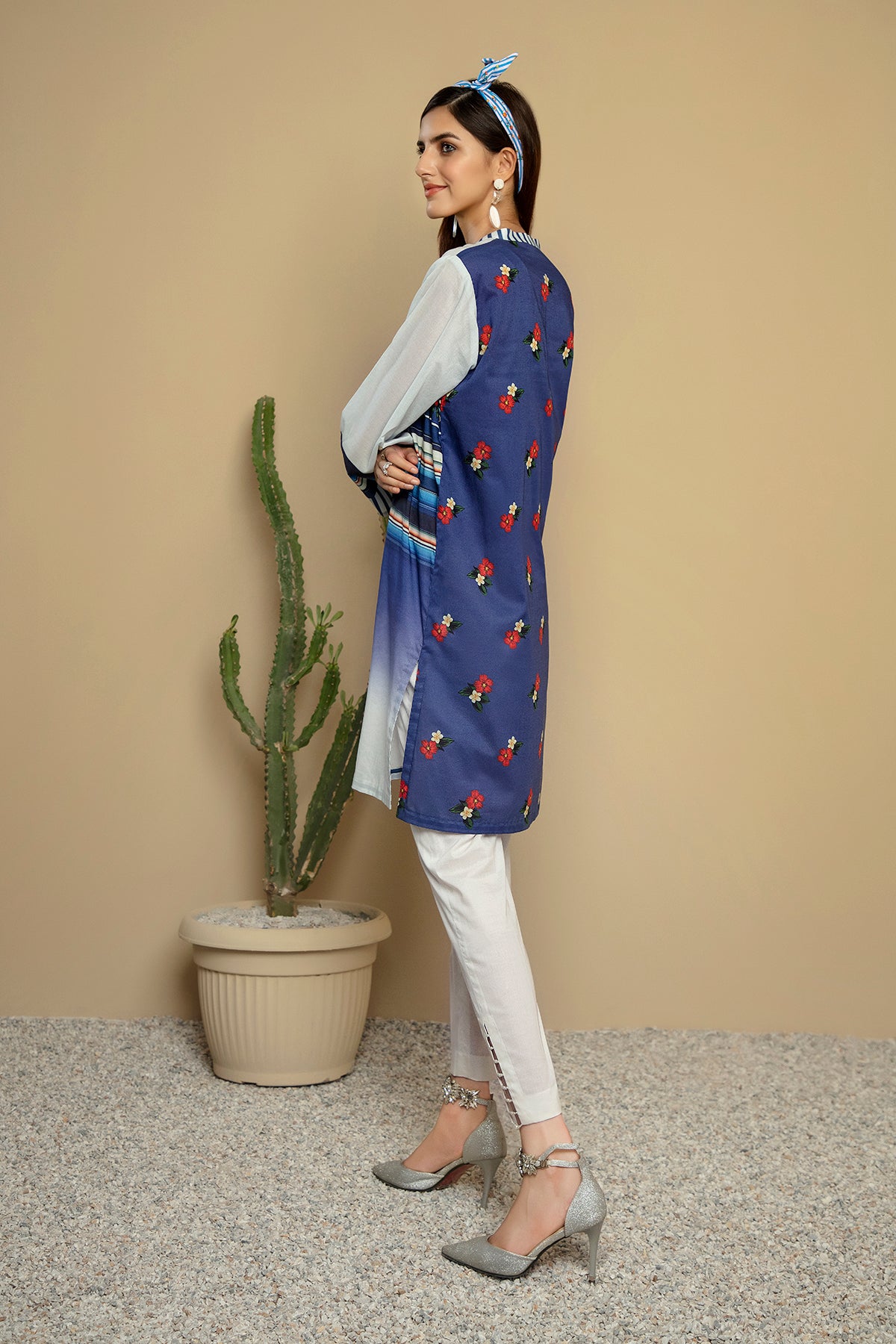 PS20-191-Printed Shirt With Compliment Neckline-1PC