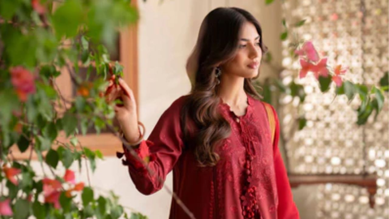 Shop Premium Unstitched Fabrics for Women at Nishat Linen UAE