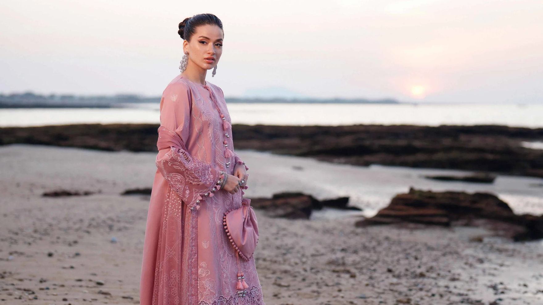 Pakistani Suits Around the World: How Regional Tastes Shape Fashion