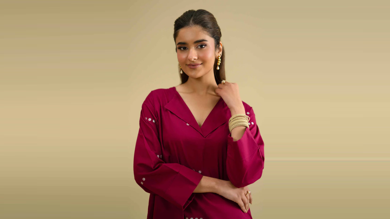 Stunning Designer & Luxury Dresses For Festive Occasions