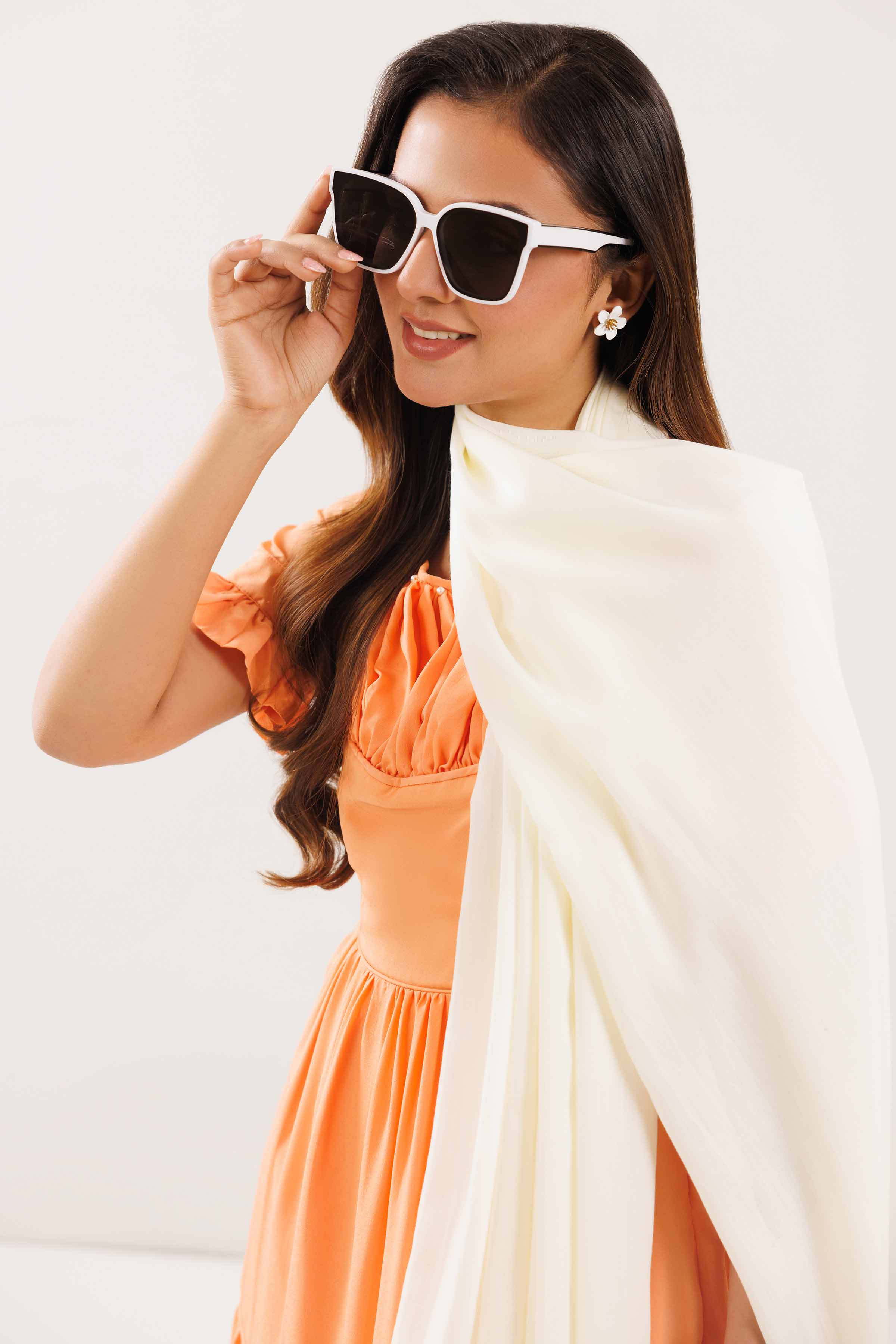 Off White Women Scarf - 439452107