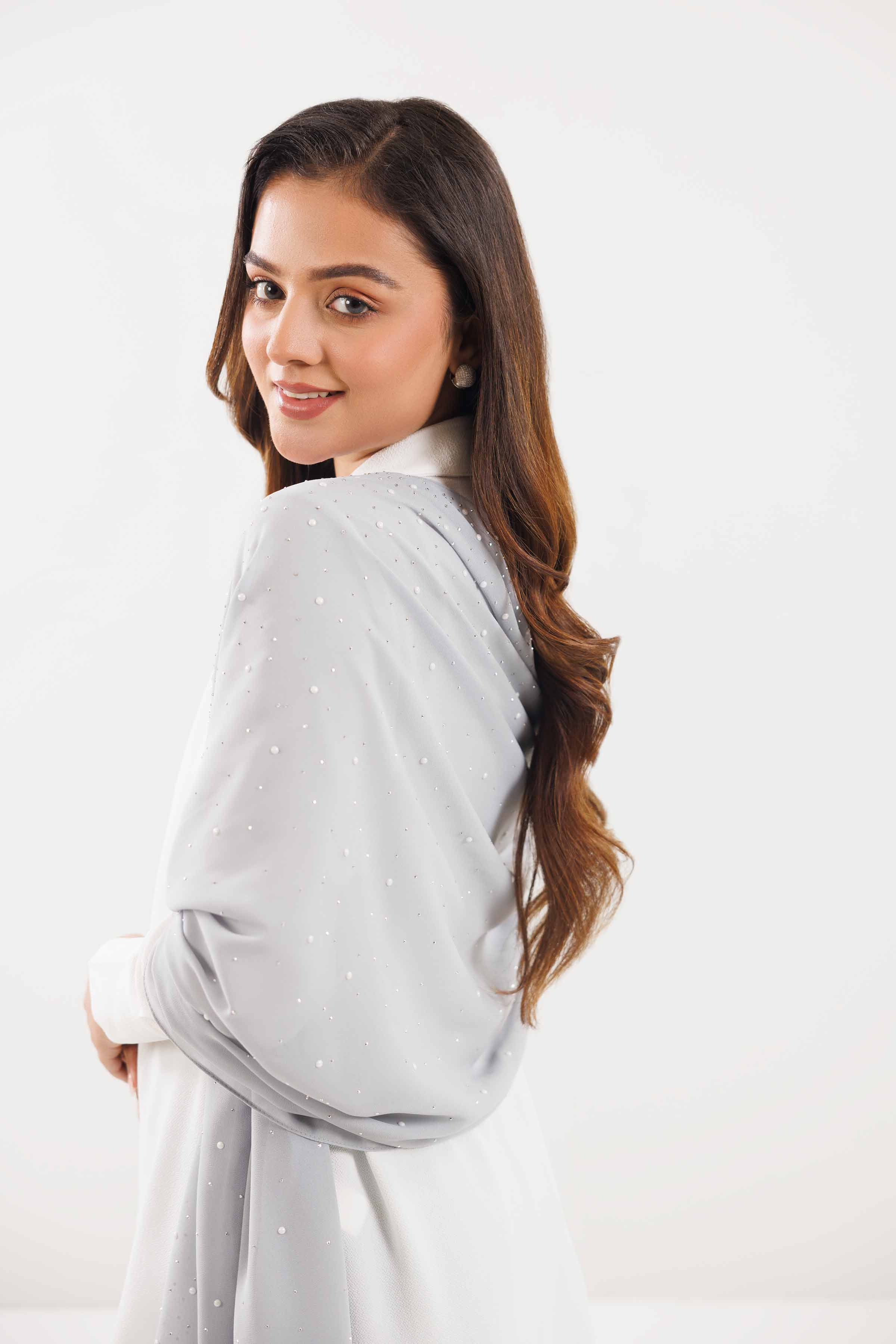 Off White Women Scarf - 439512107