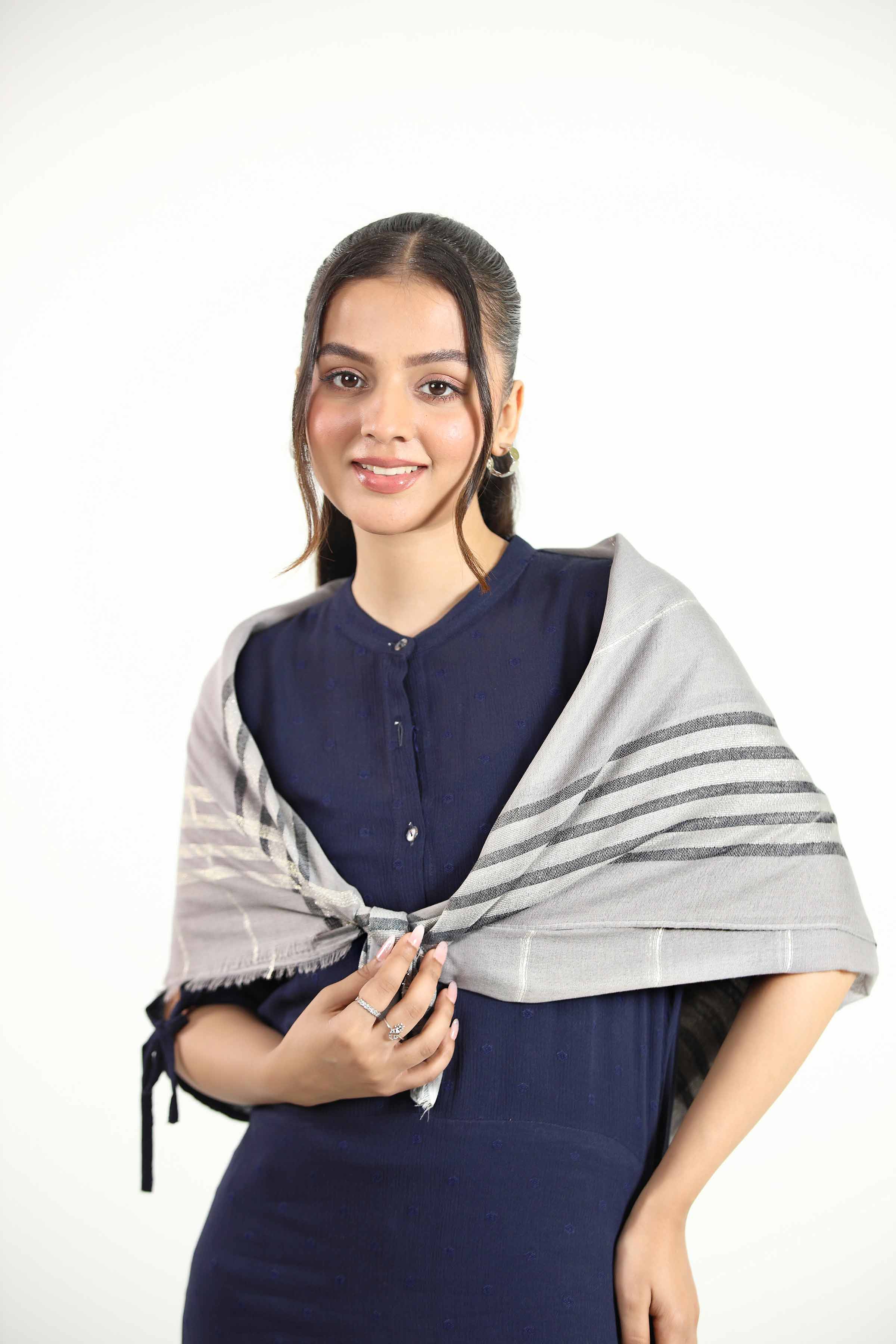 Grey Women Scarf - 442762111