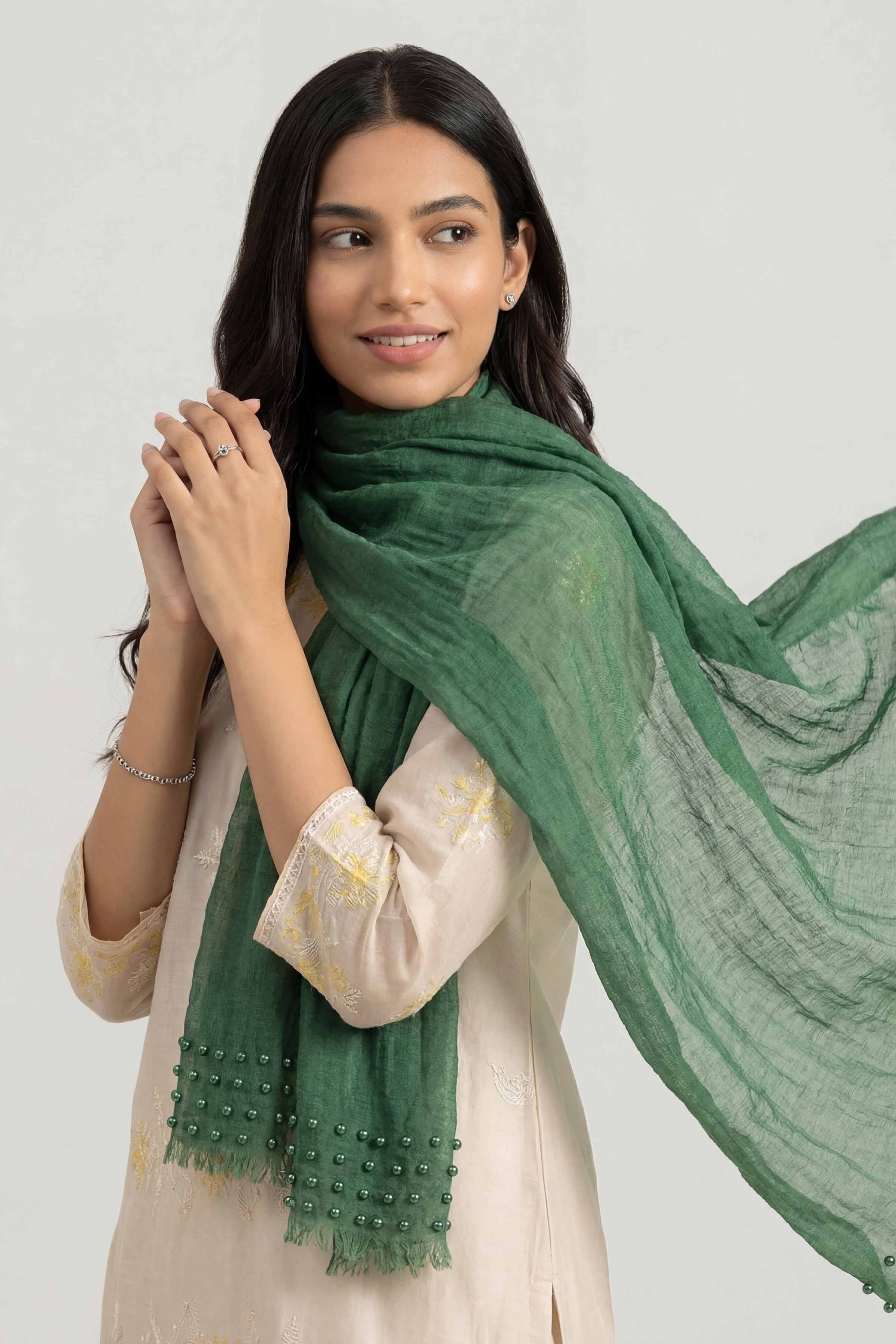 Green Women Scarf - 447362104