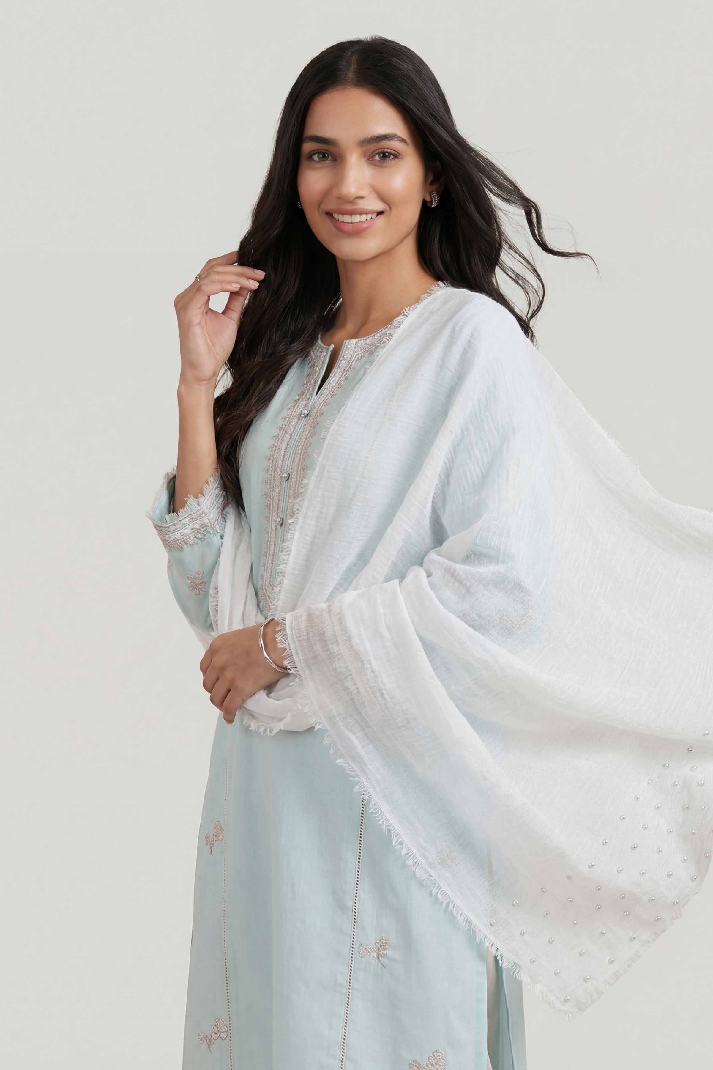 White Women Scarf - 447362112