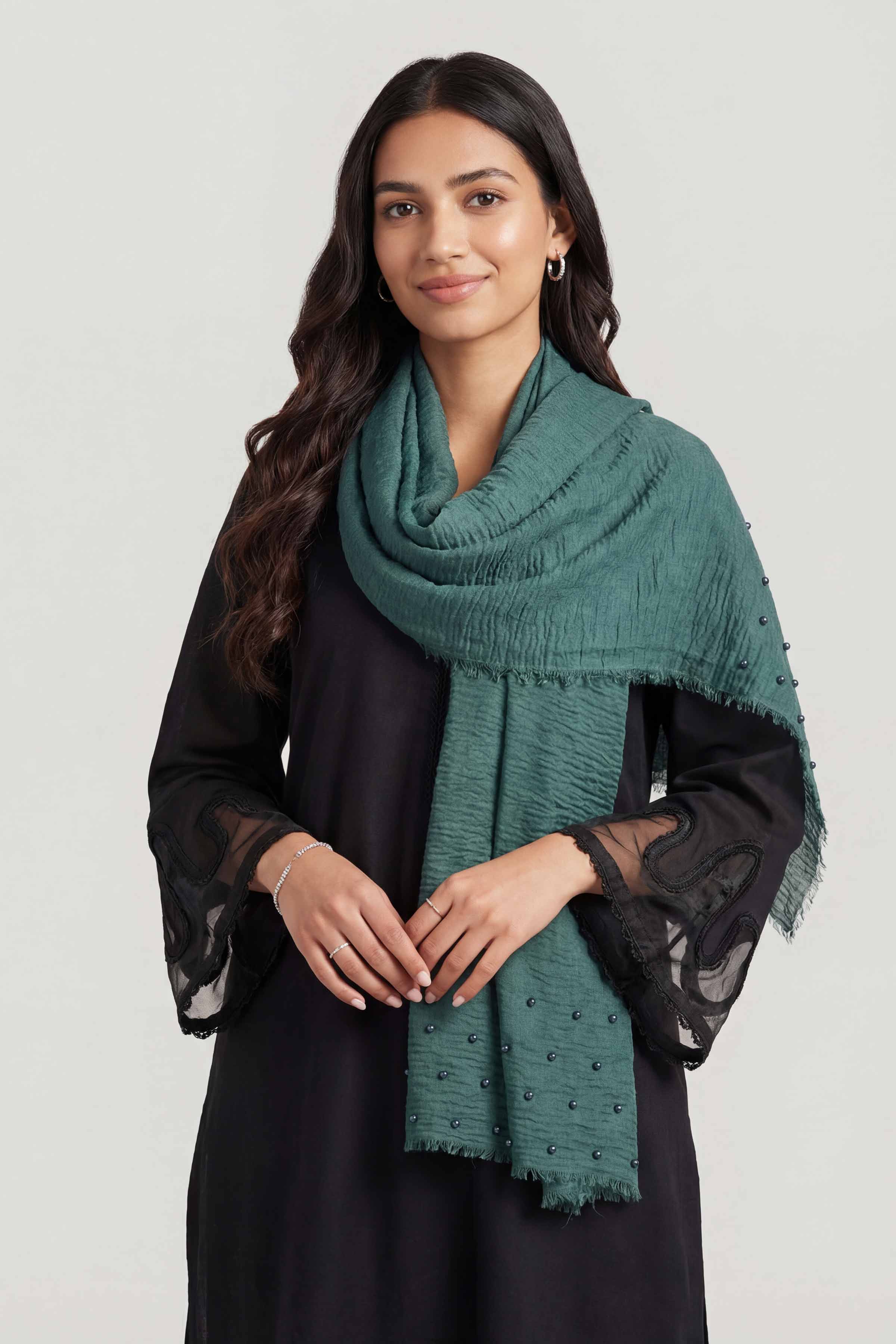 Green Women Scarf - 447372104