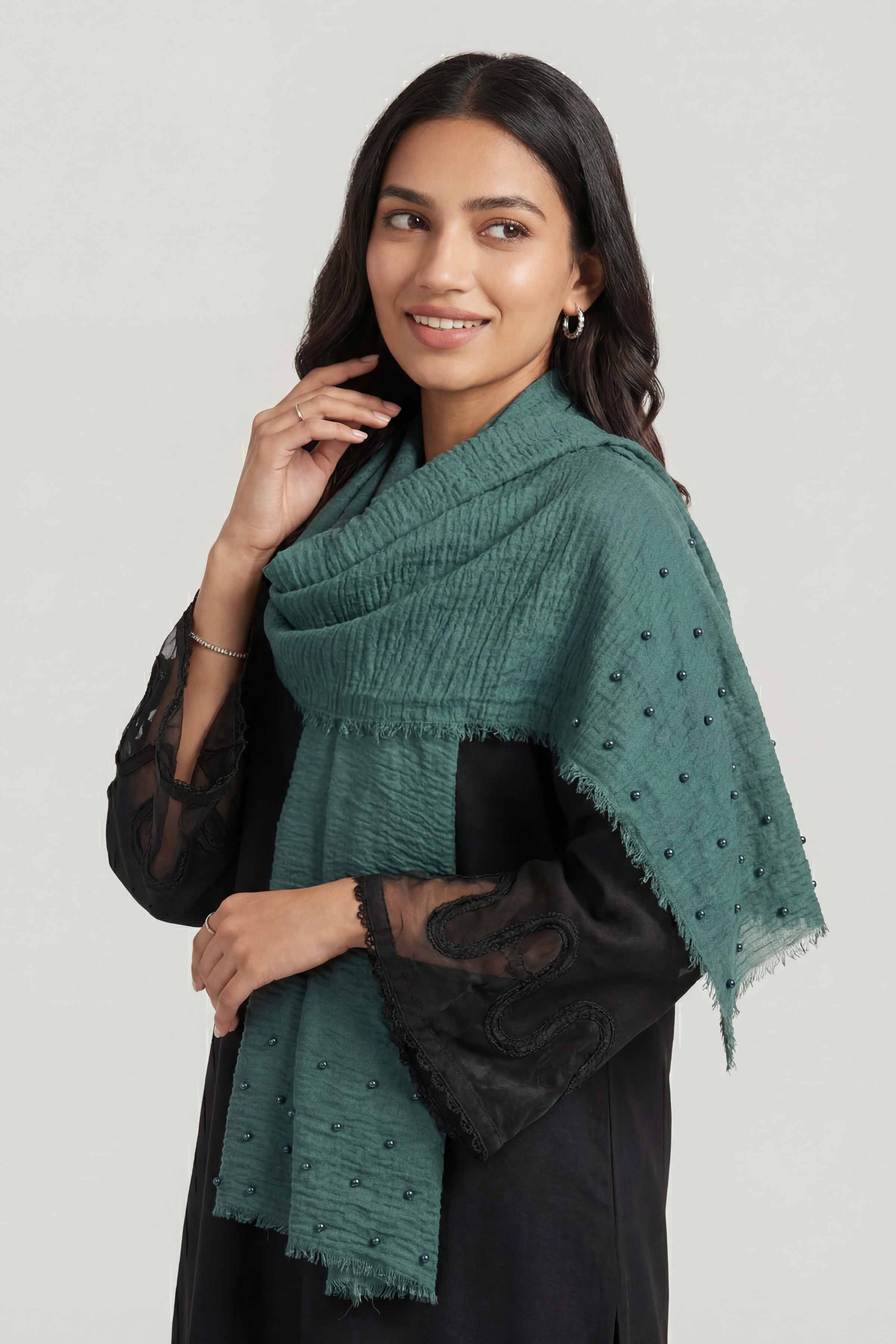 Green Women Scarf - 447372104
