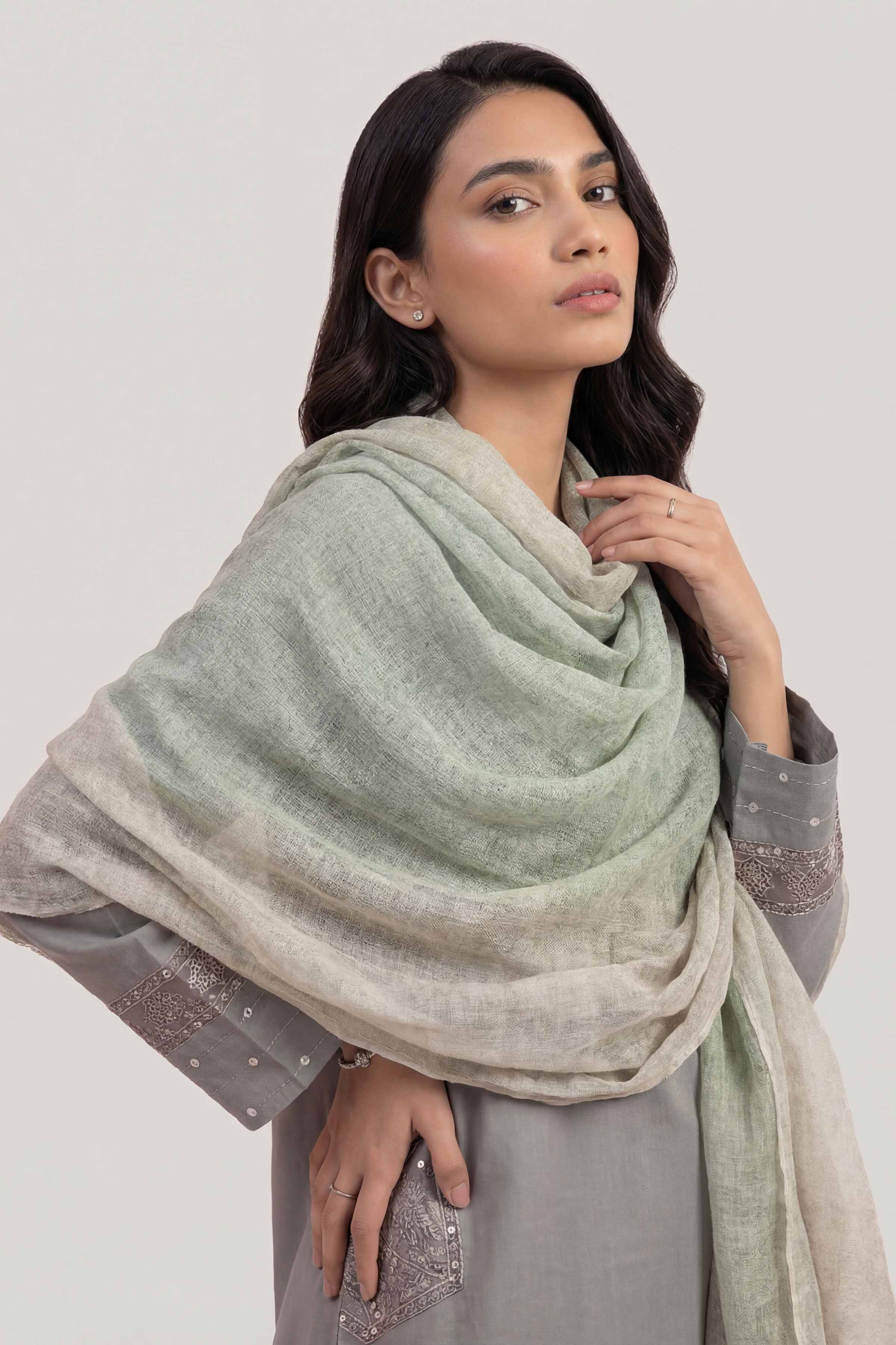 Grey Women Scarf - 447402111