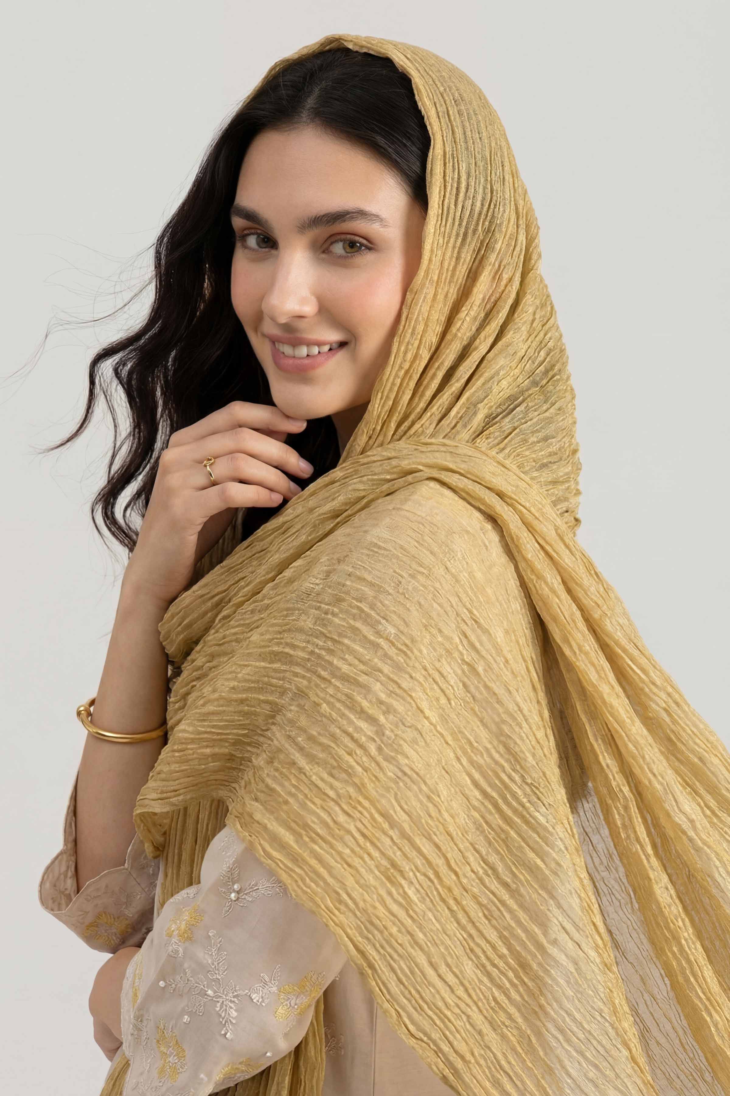 Yellow Women Scarf - 447462102