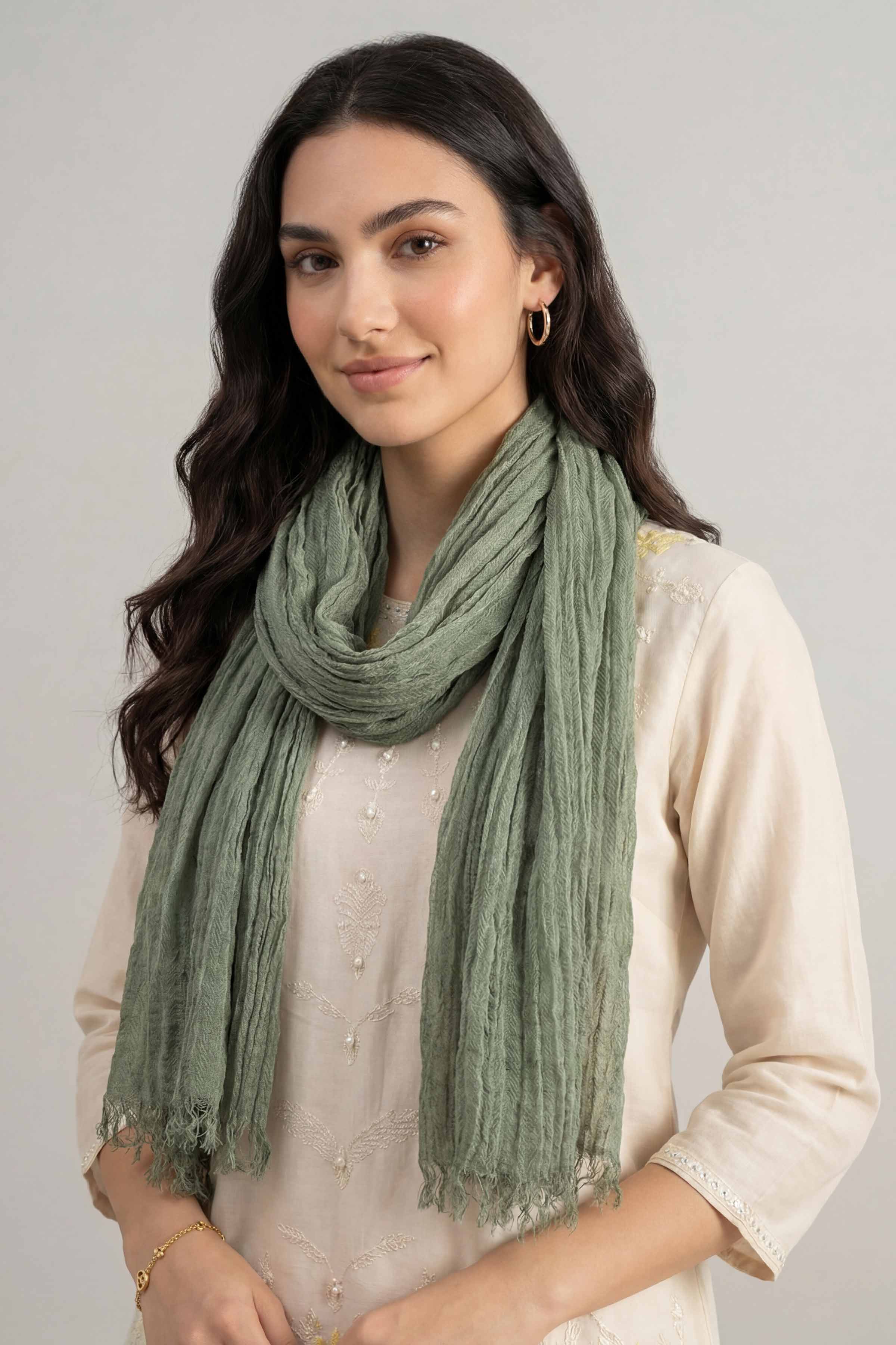 Green Women Scarf - 447462104