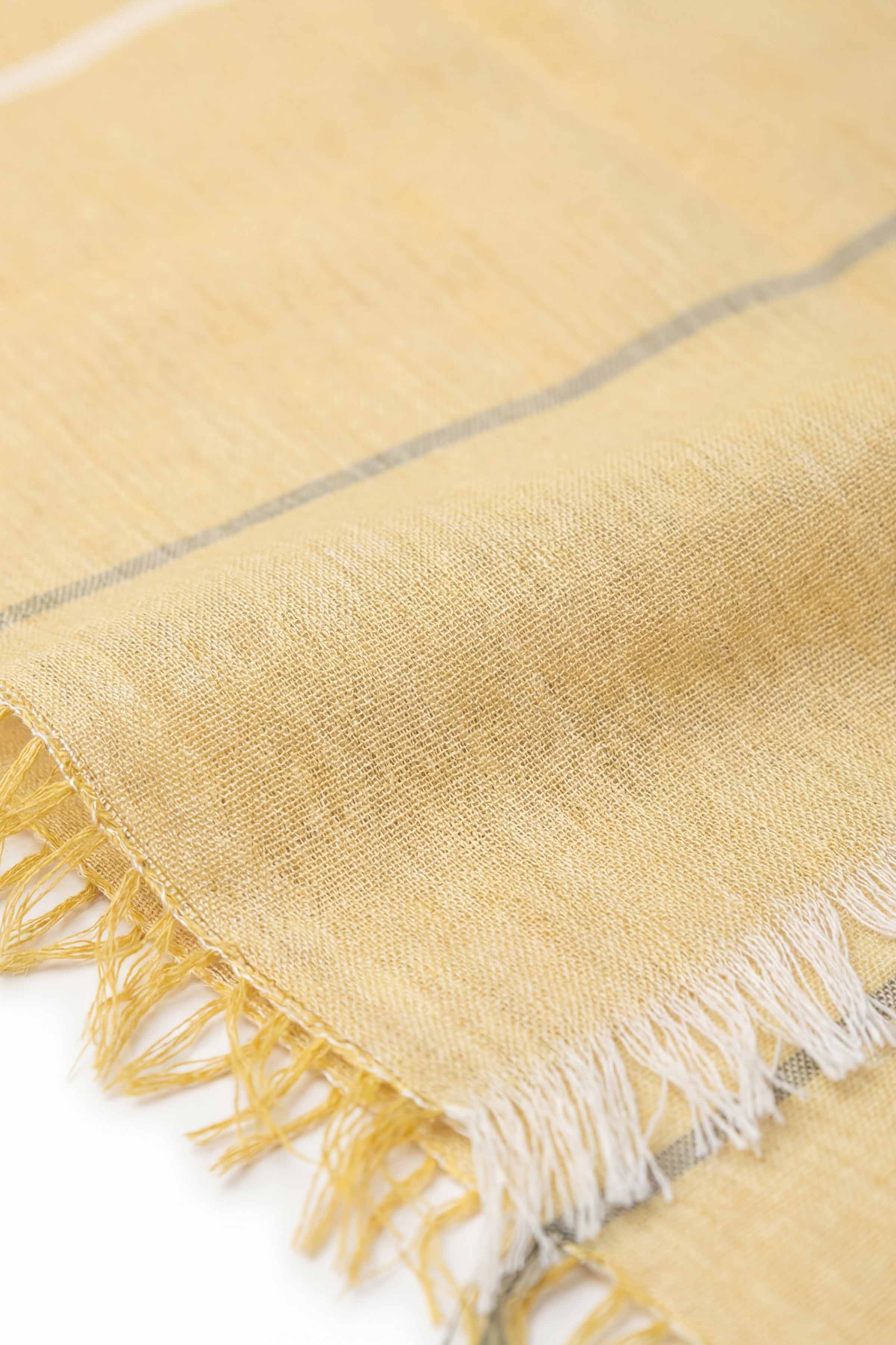 Off White Women Scarf - 447472107