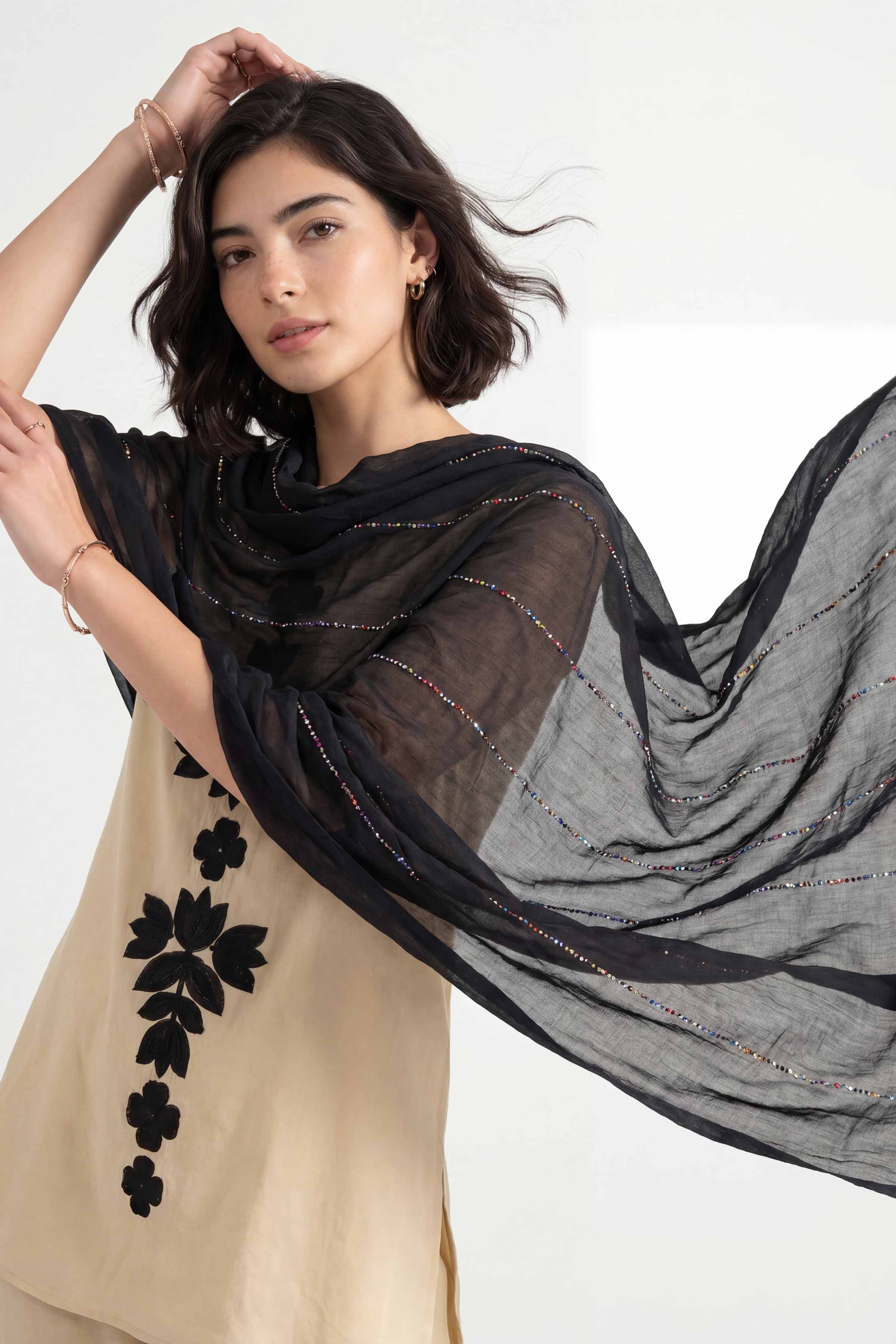 Black Women Scarf - 447532103