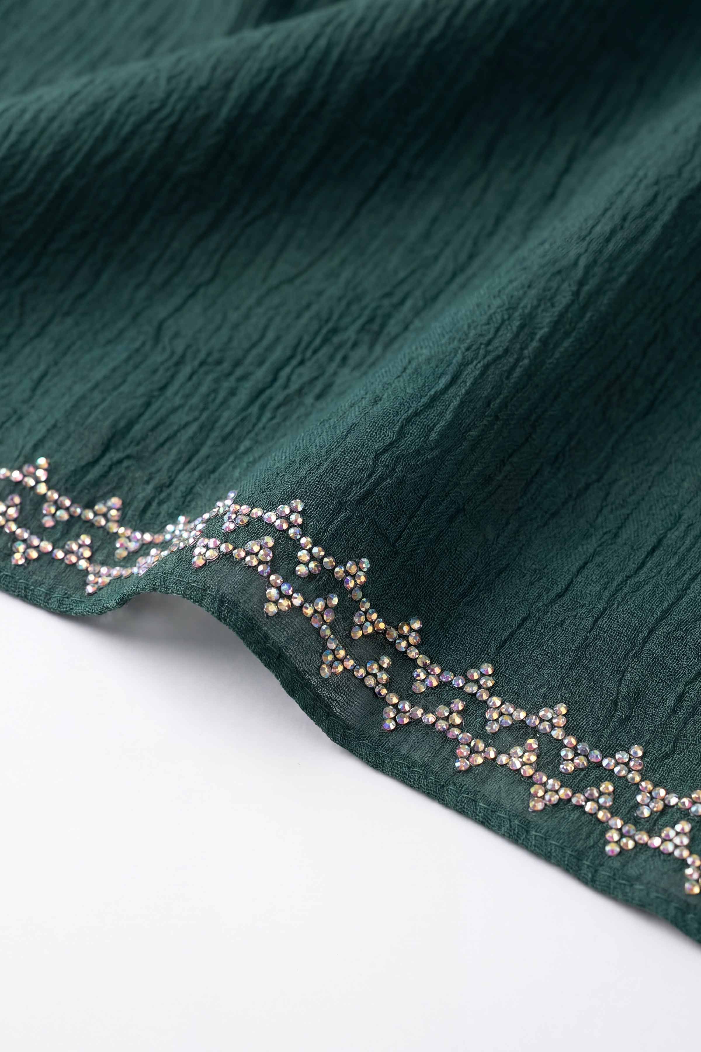 Green Women Scarf - 447572104