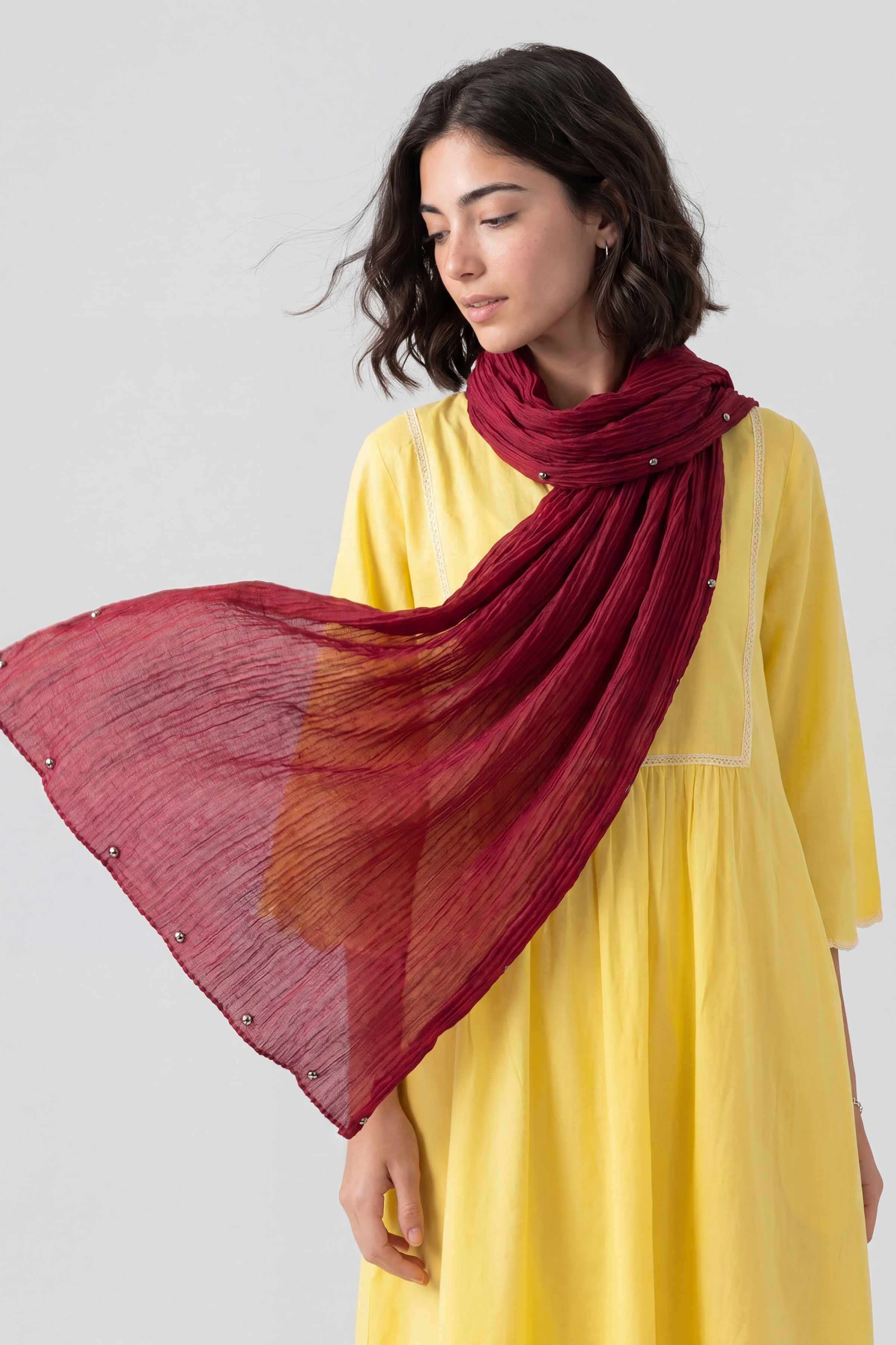 Red Women Scarf - 447622101