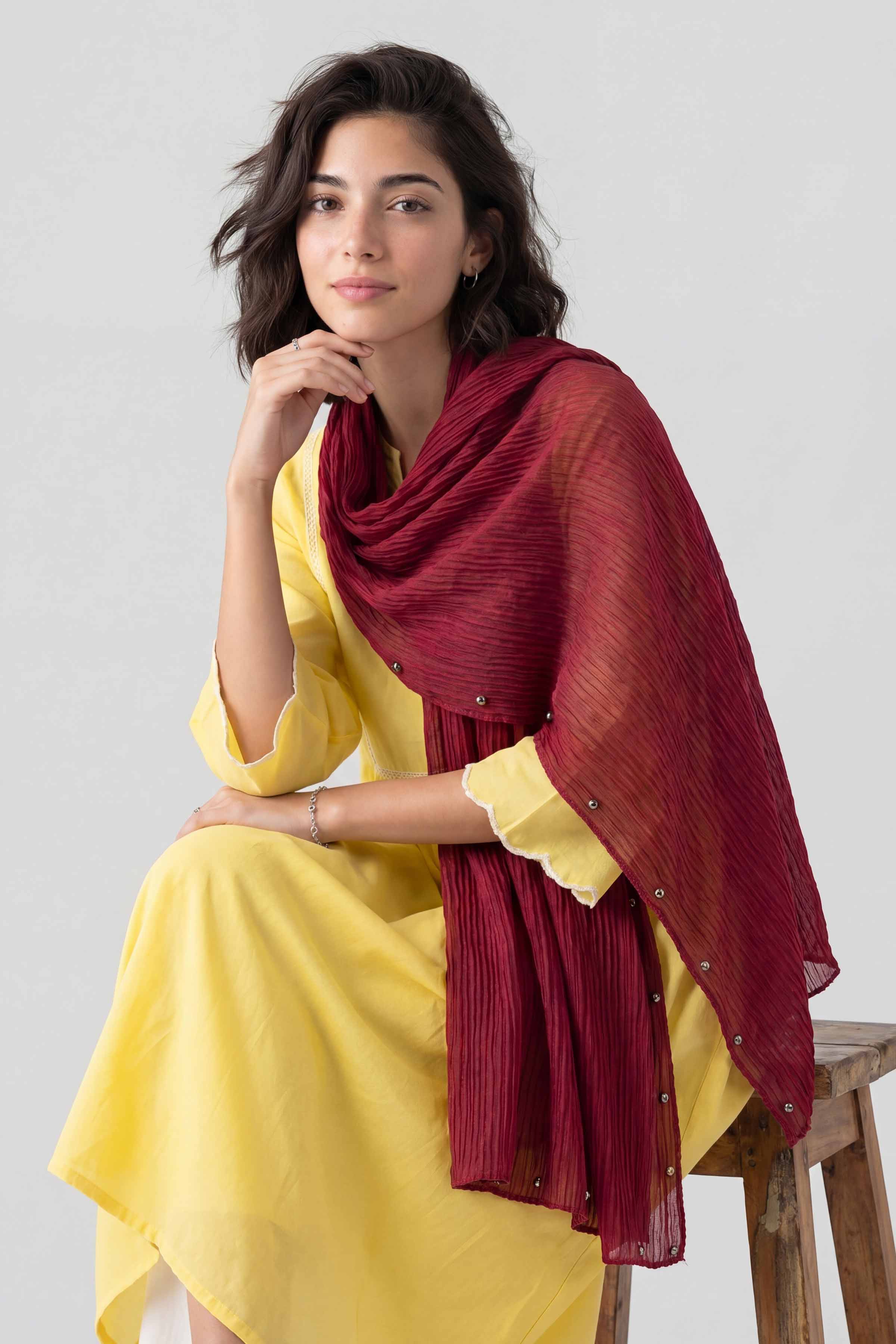 Red Women Scarf - 447622101