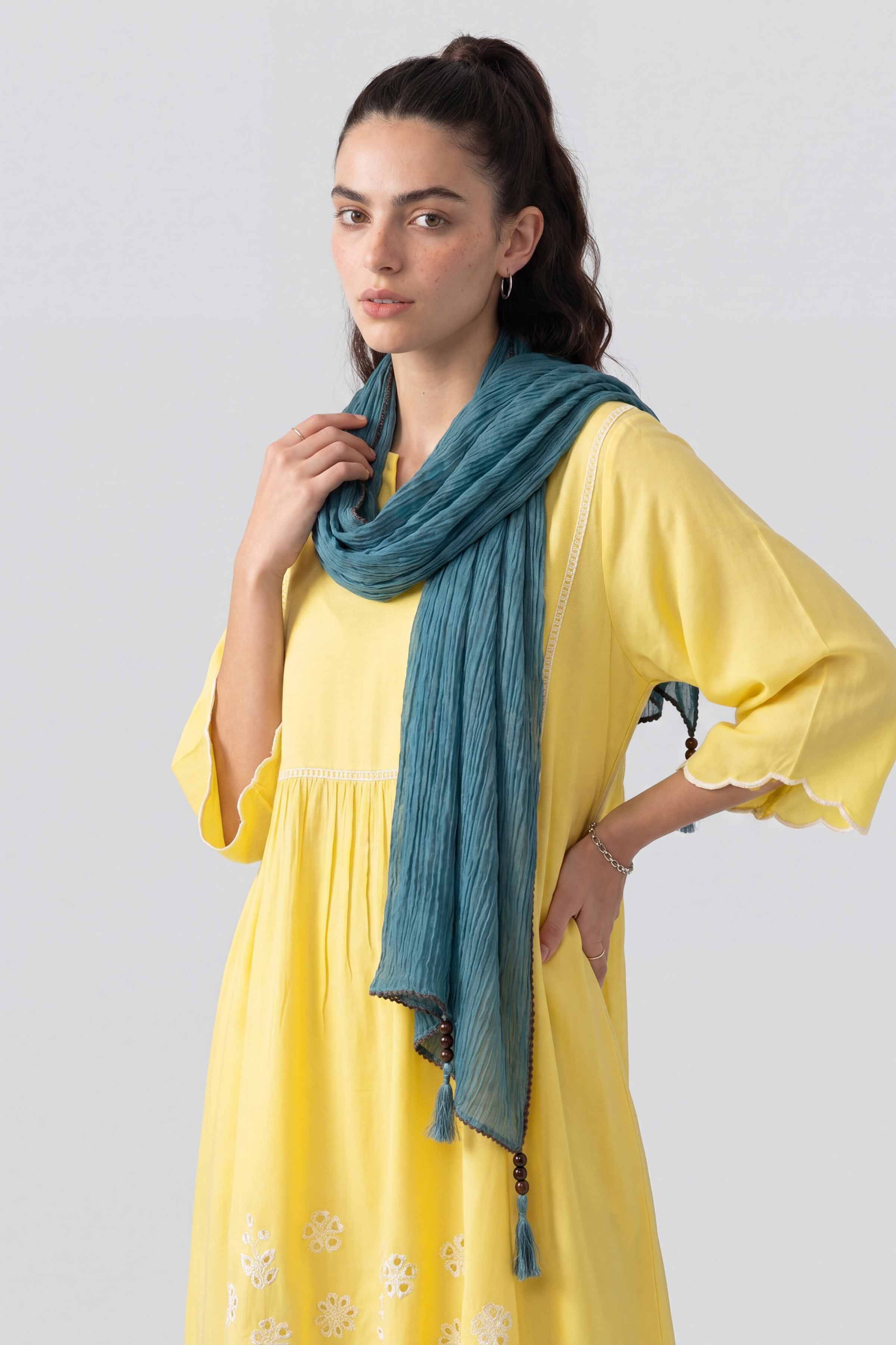 Blue Women Scarf - 447632108