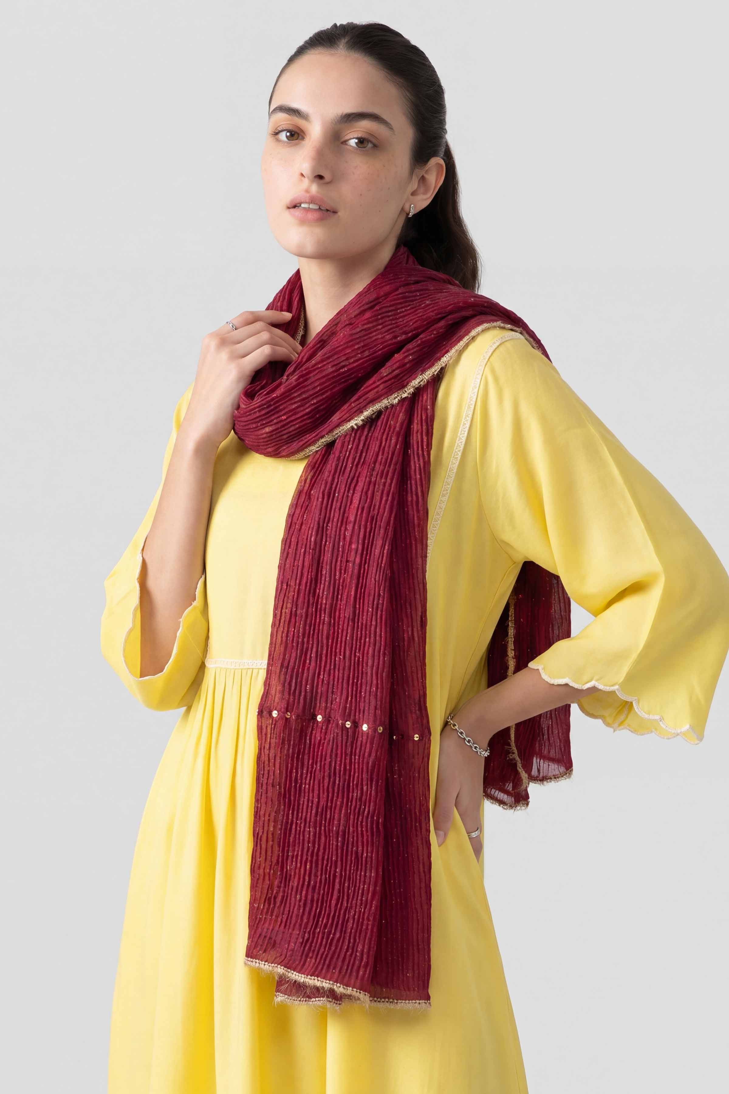 Red Women Scarf - 447662101