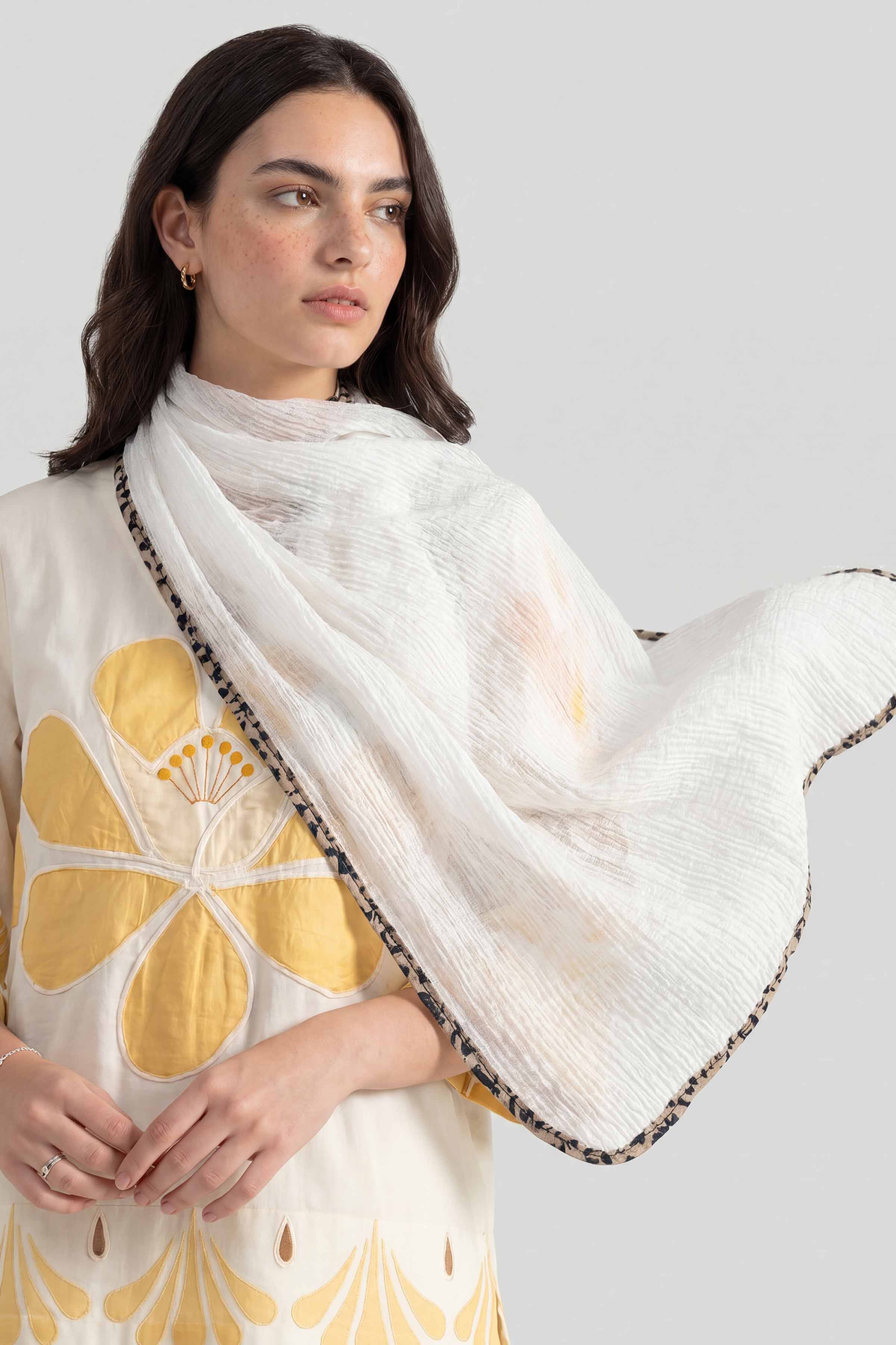 White Women Scarf - 447672112