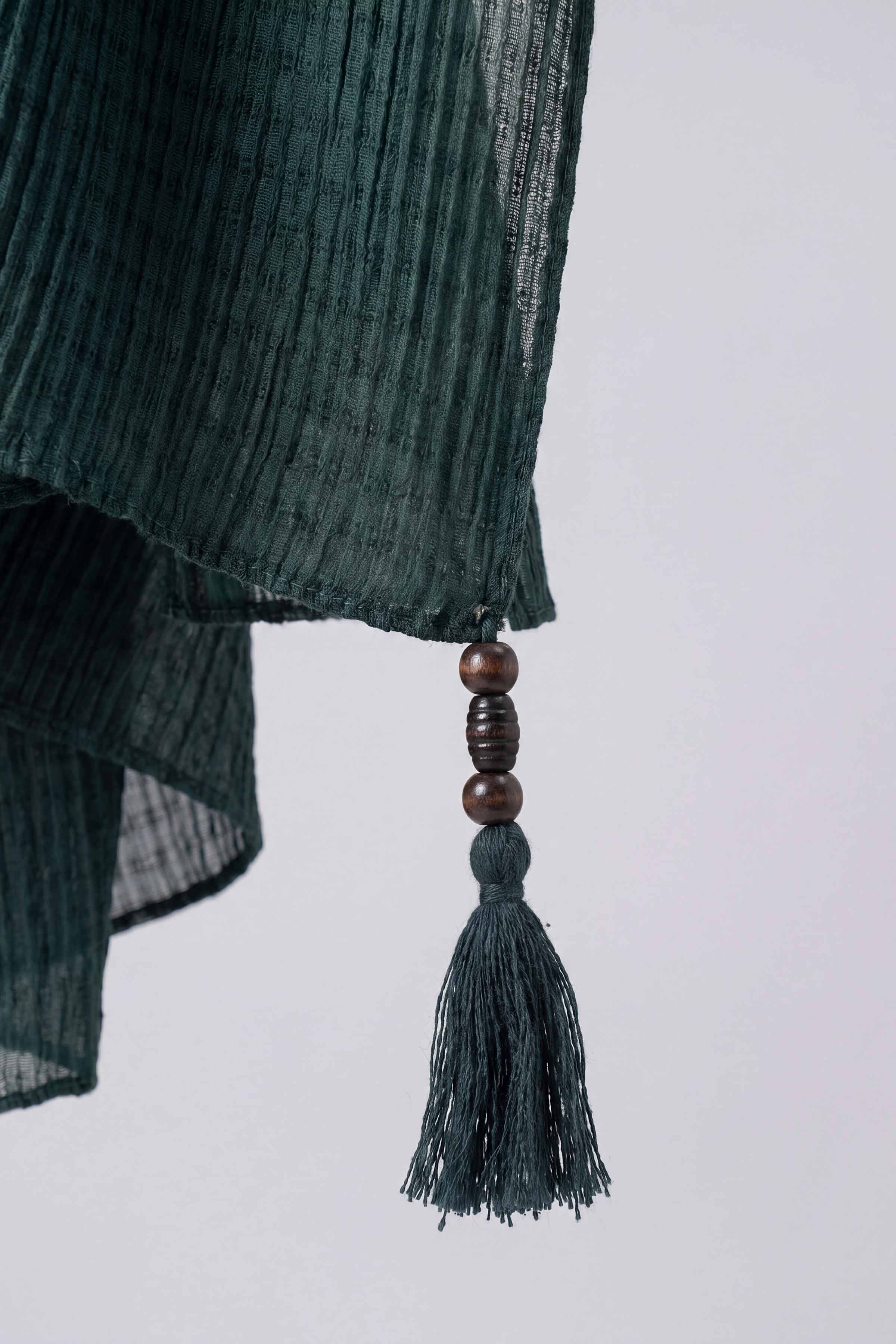 Green Women Scarf - 447702104