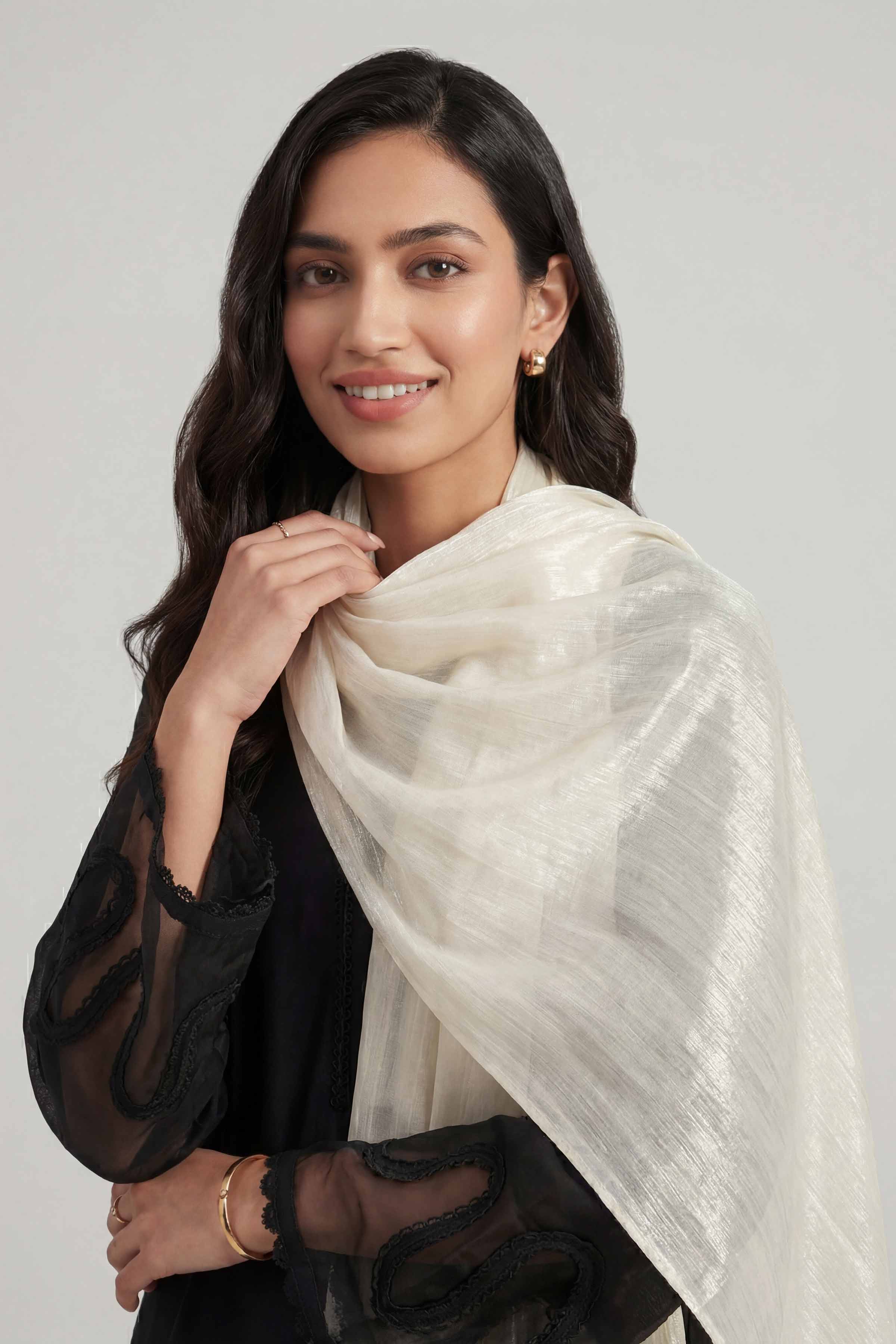 Off White Women Scarf - 447812107