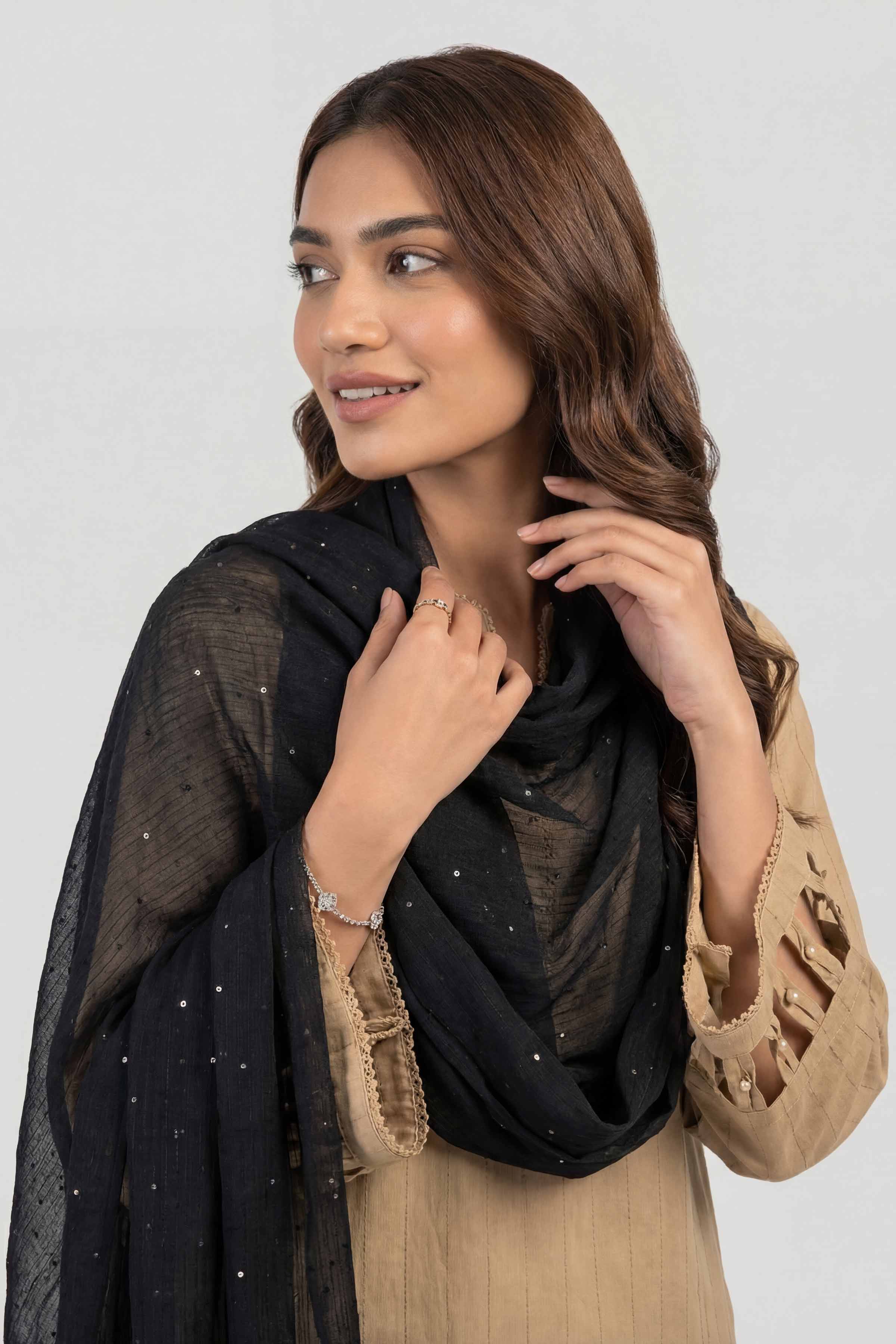 Black Women Scarf - 447822103