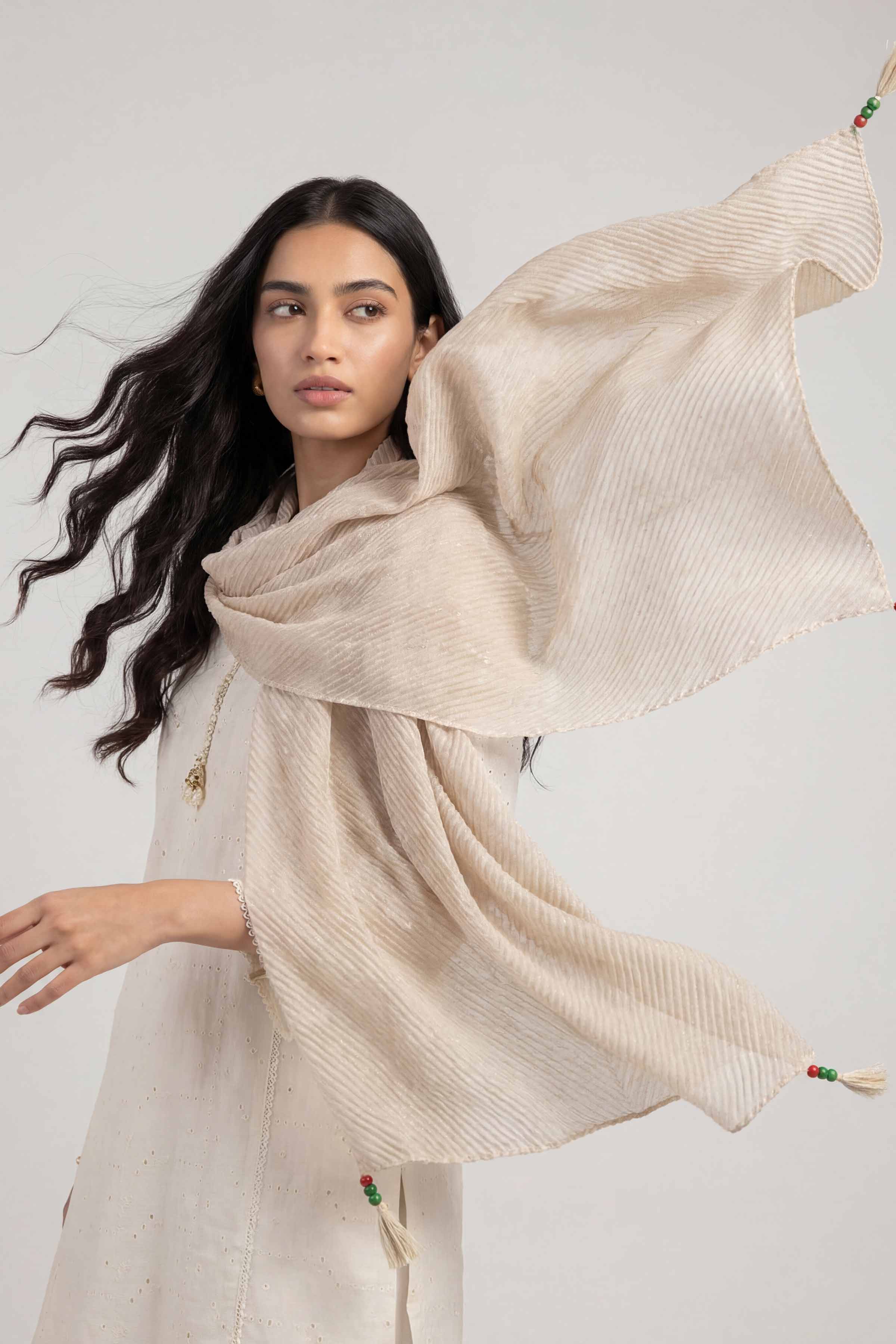 Off White Women Scarf - 447842107