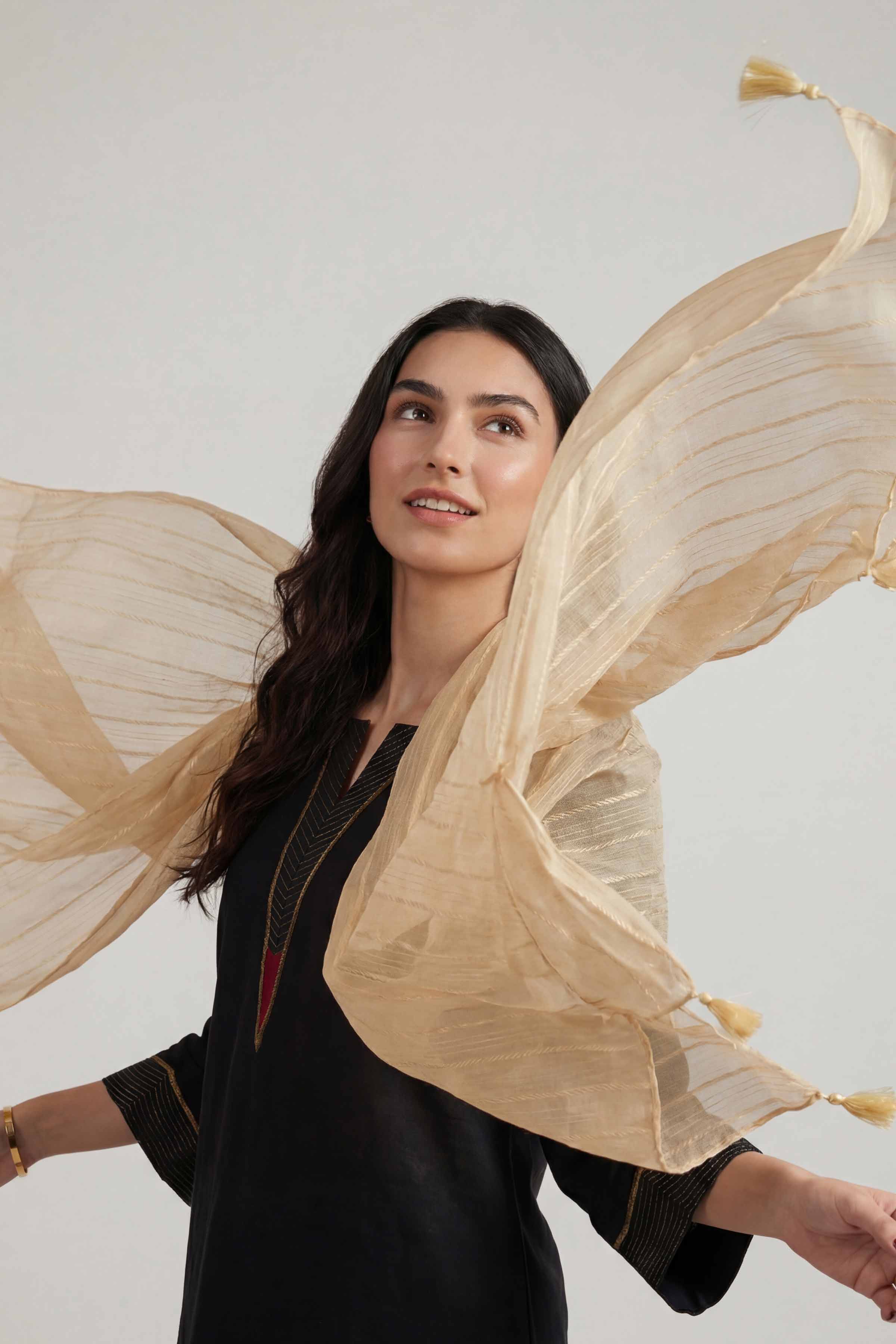 Camel Women Scarf - 72070977