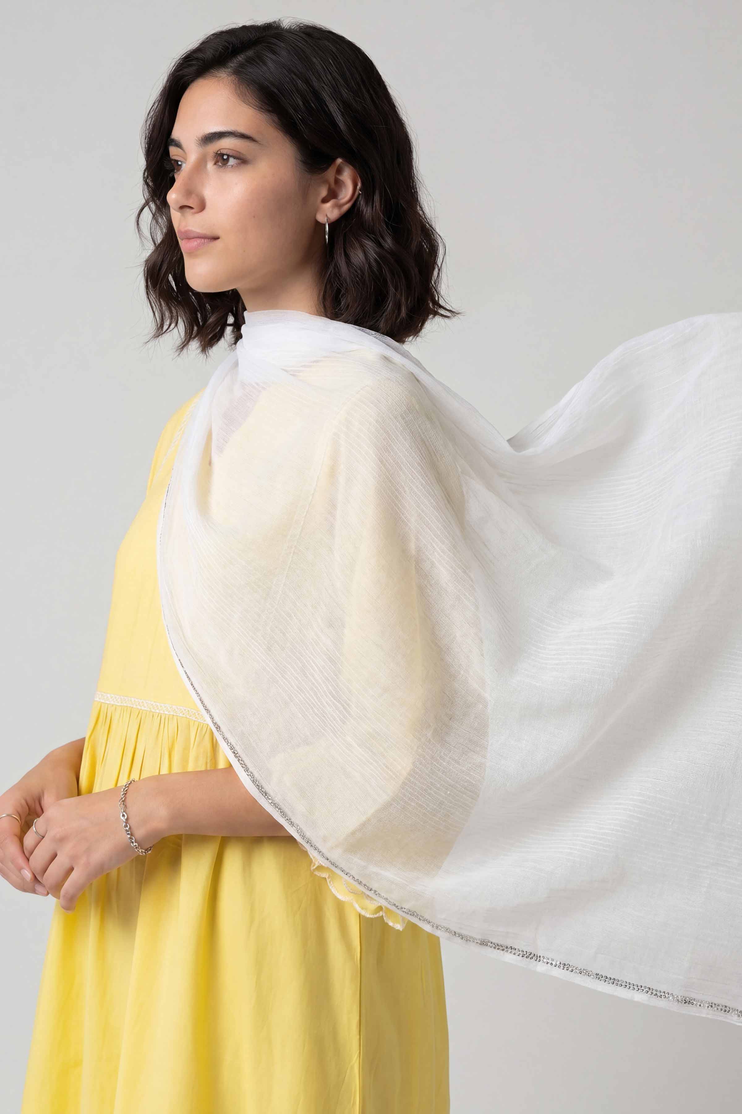 Off White Women Scarf - 448202107