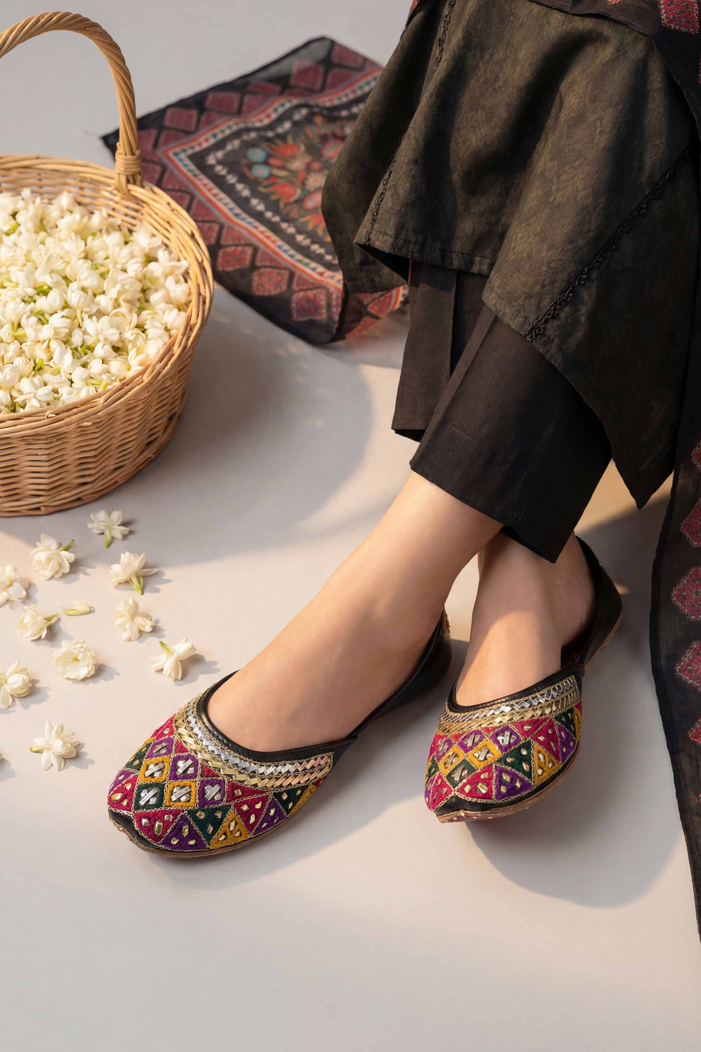 Black Khussa-1596923703