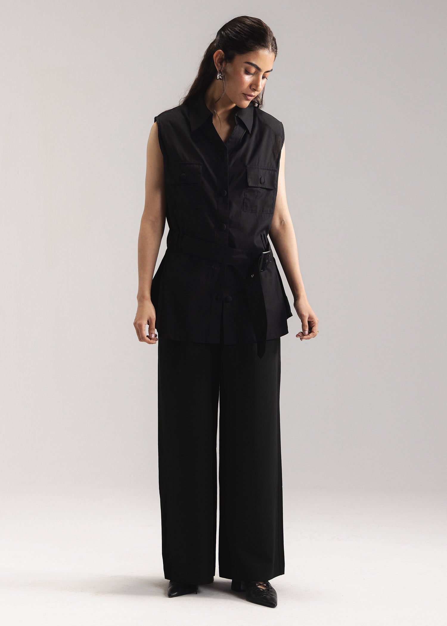 Button Down Sleeveless Shirt- WS26-45