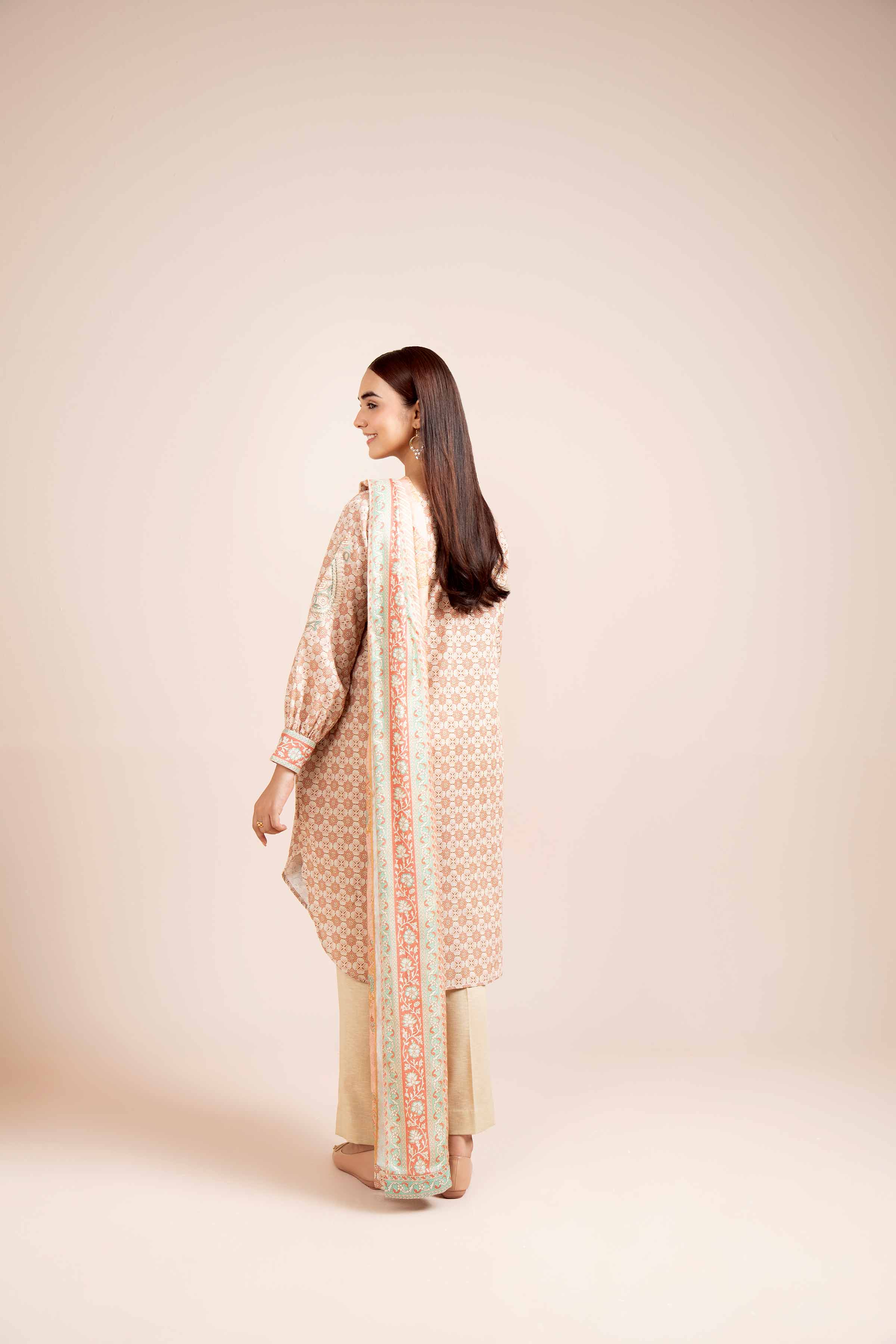 2 Piece - Printed Embroidered Suit - 42404082