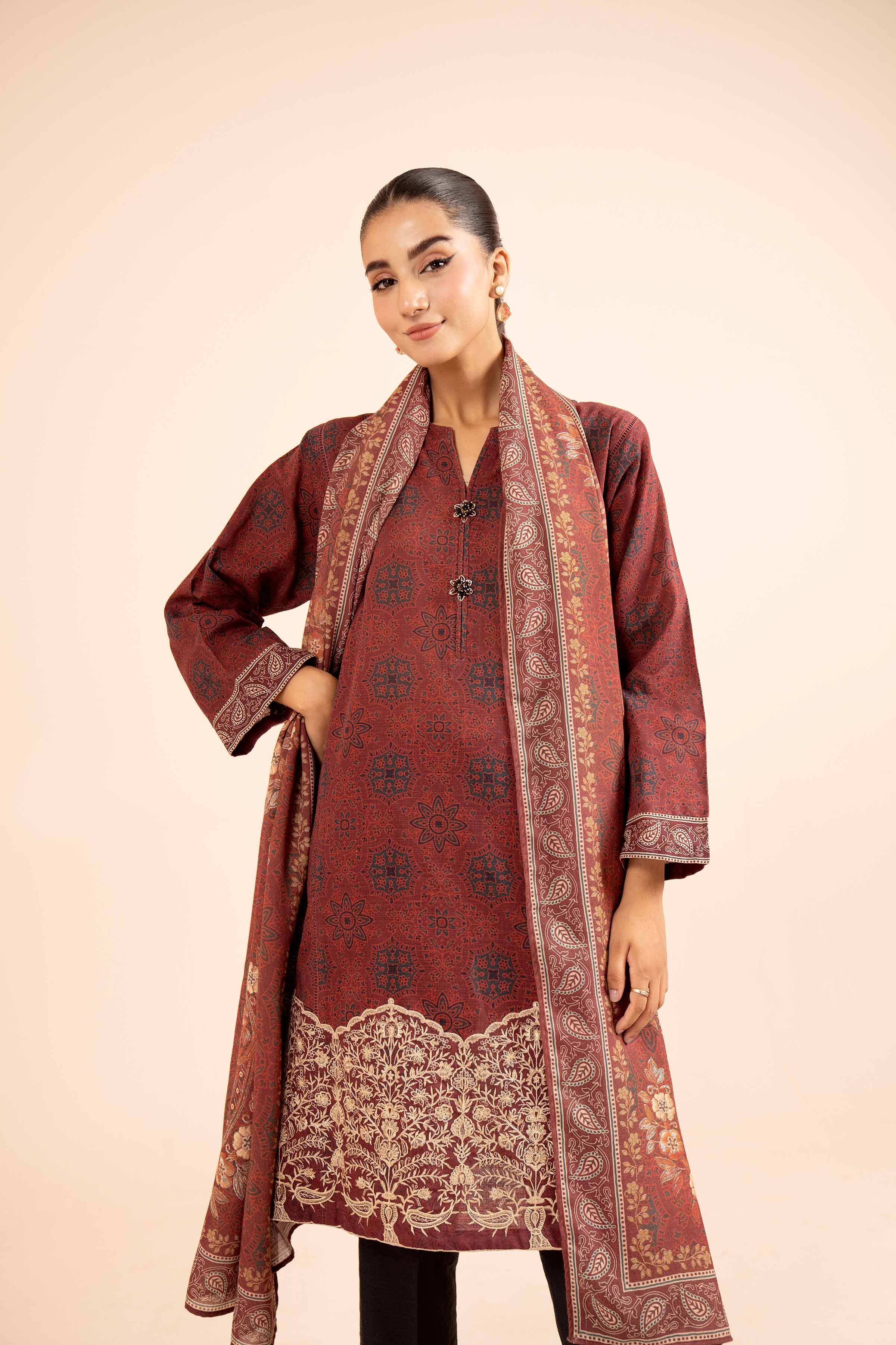 2 Piece - Printed Embroidered Suit - 42404091