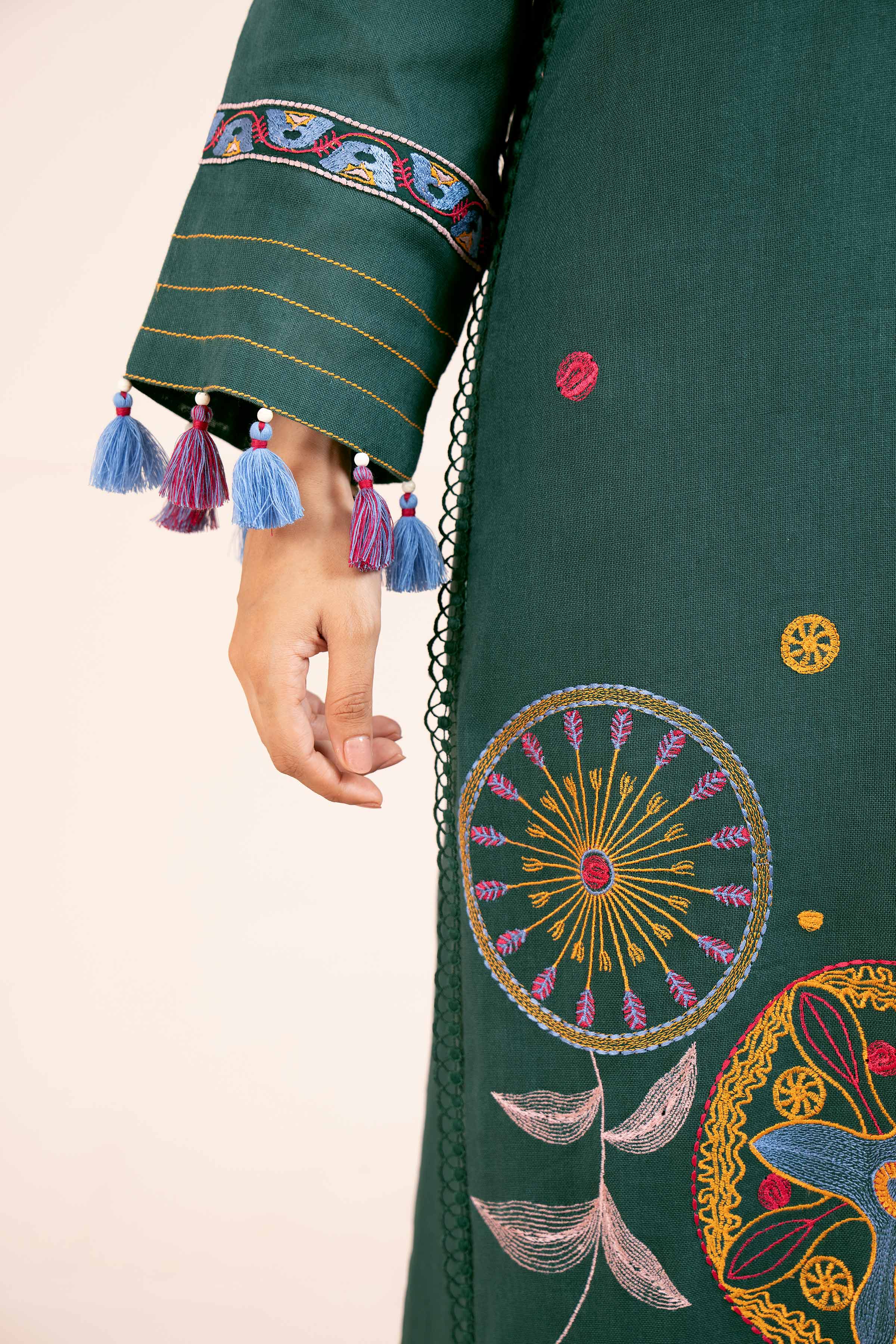 3 Piece - Embroidered Suit - 42404236