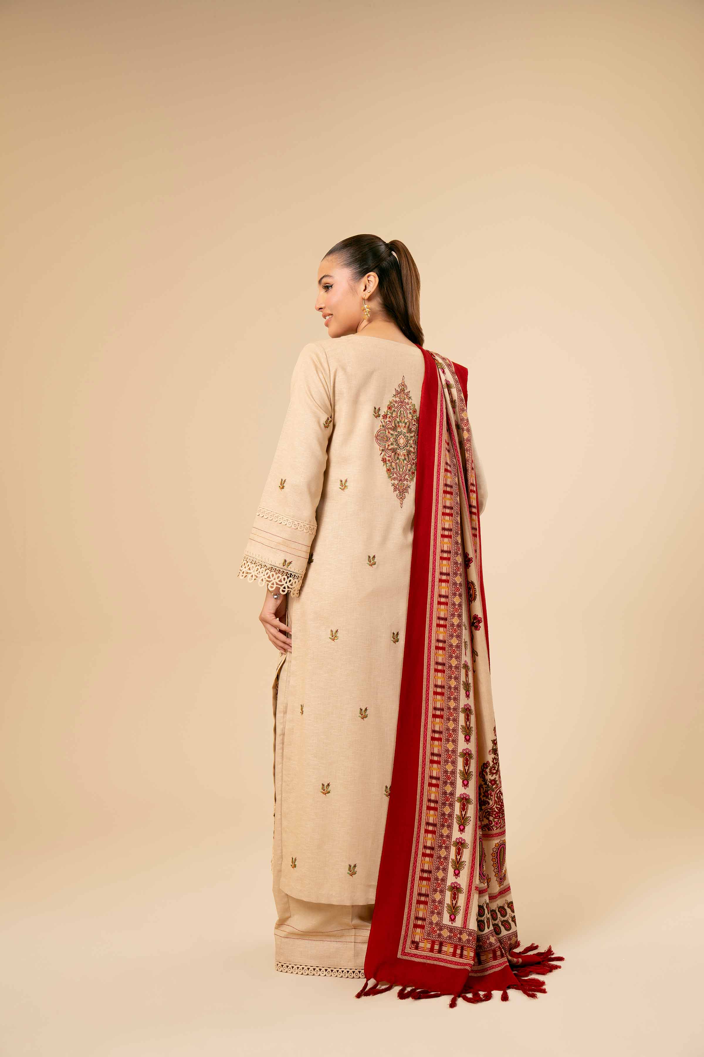 3 Piece - Embroidered Suit - 42404277