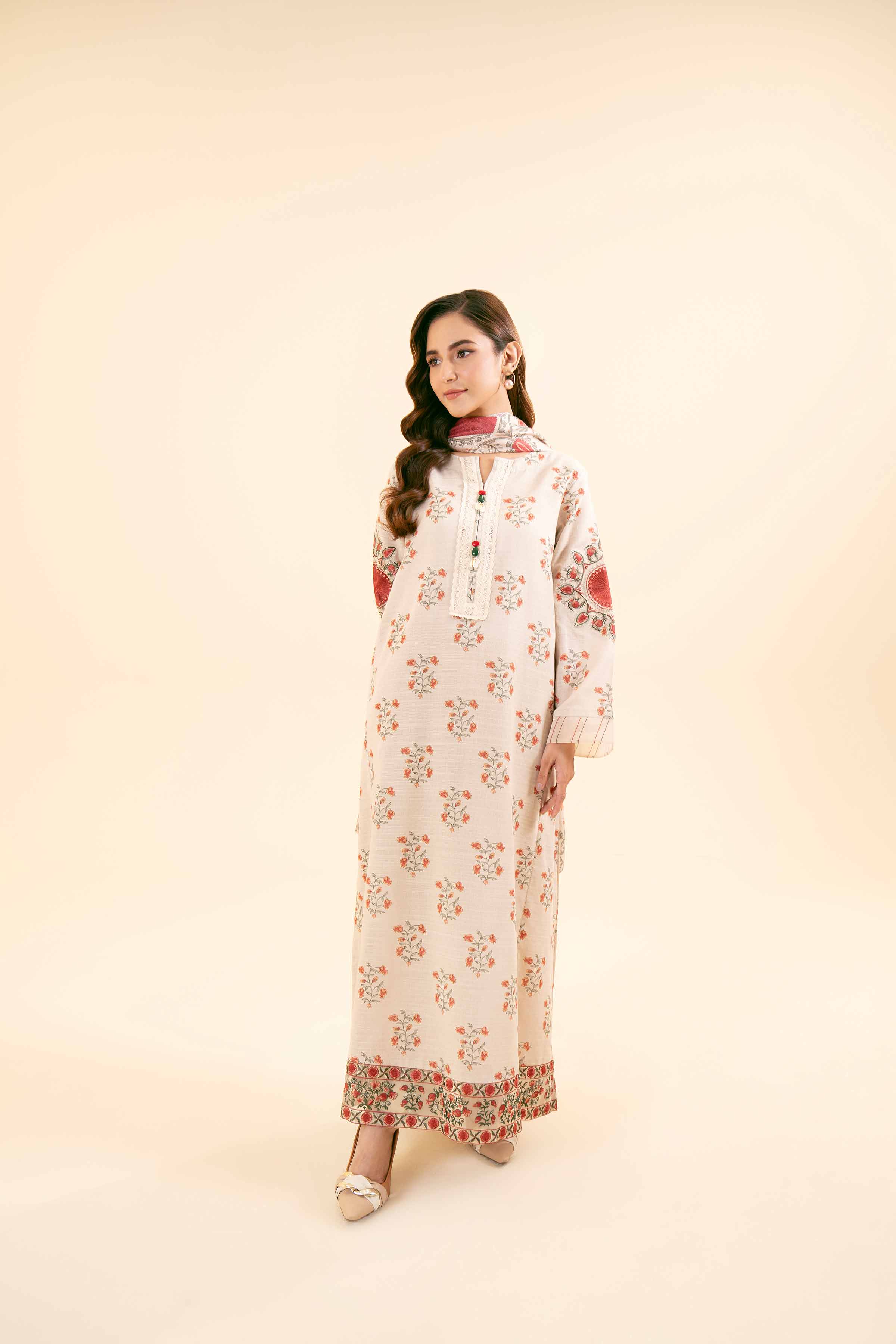2 Piece - Printed Embroidered Suit - 42404410