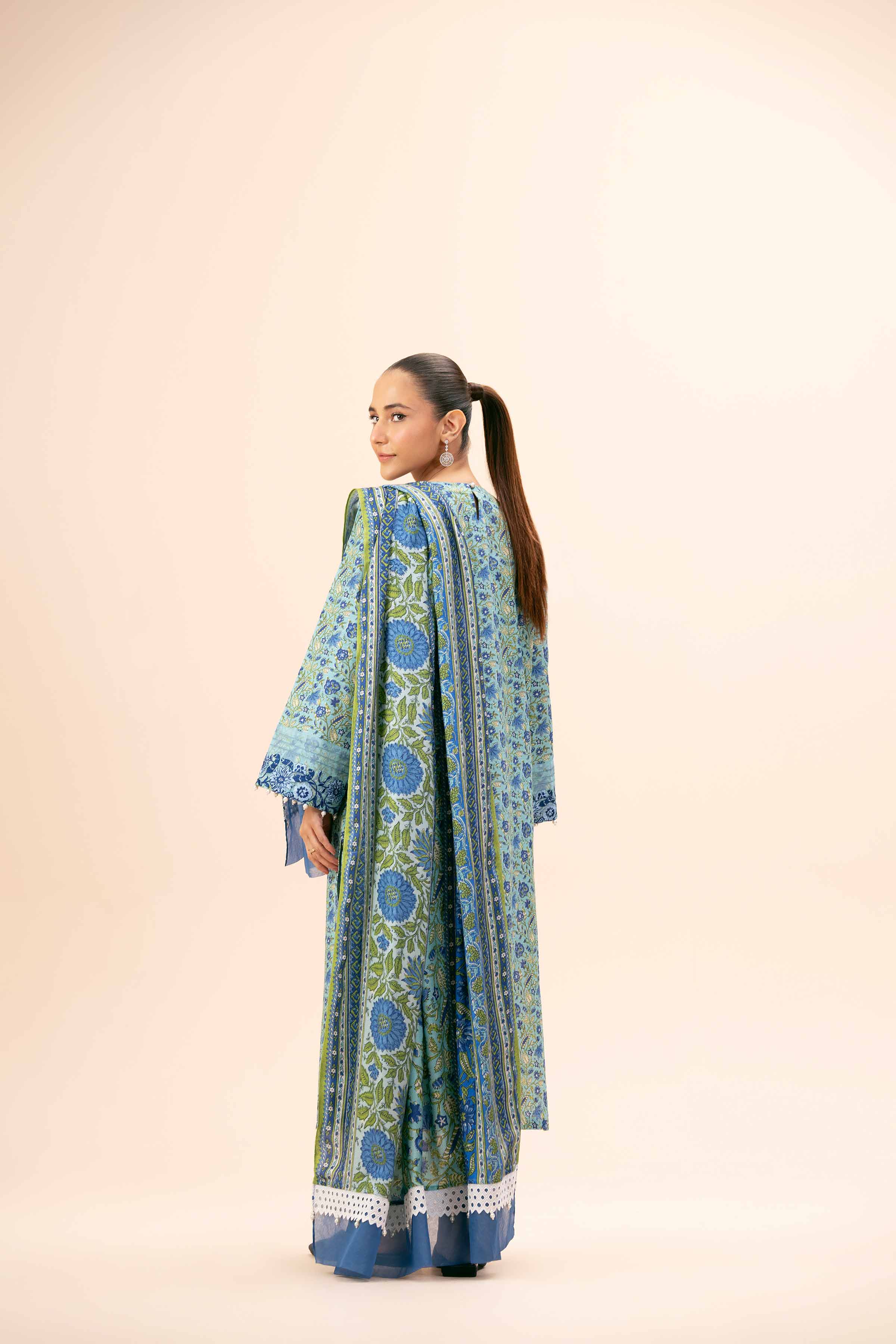 2 Piece - Printed Embroidered Suit - 42404453