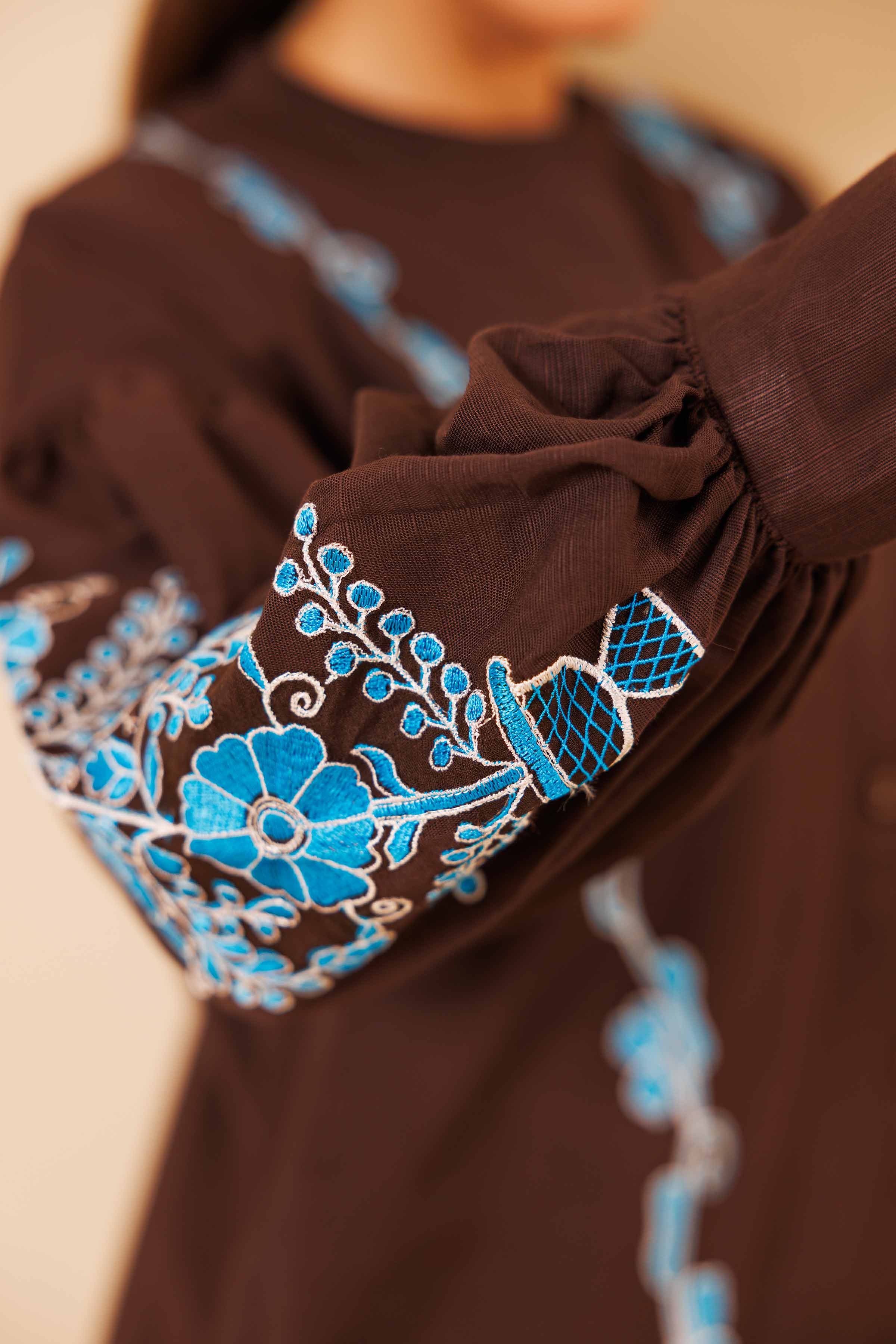 2 Piece - Dyed Embroidered Suit - 42404547