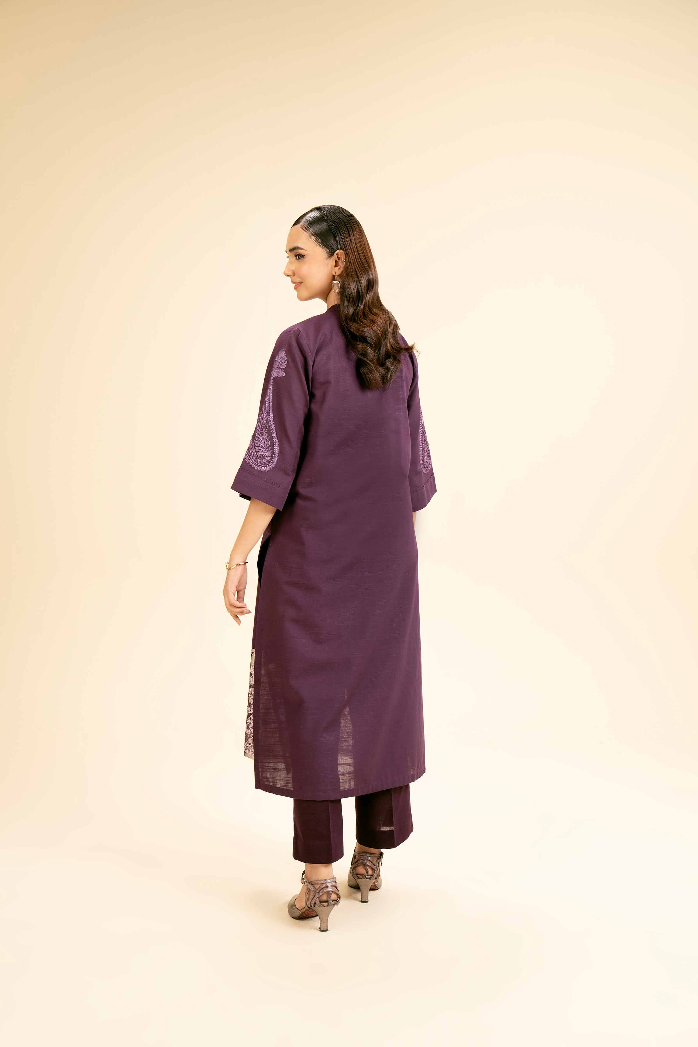 2 Piece - Dyed Embroidered Suit - 42404551