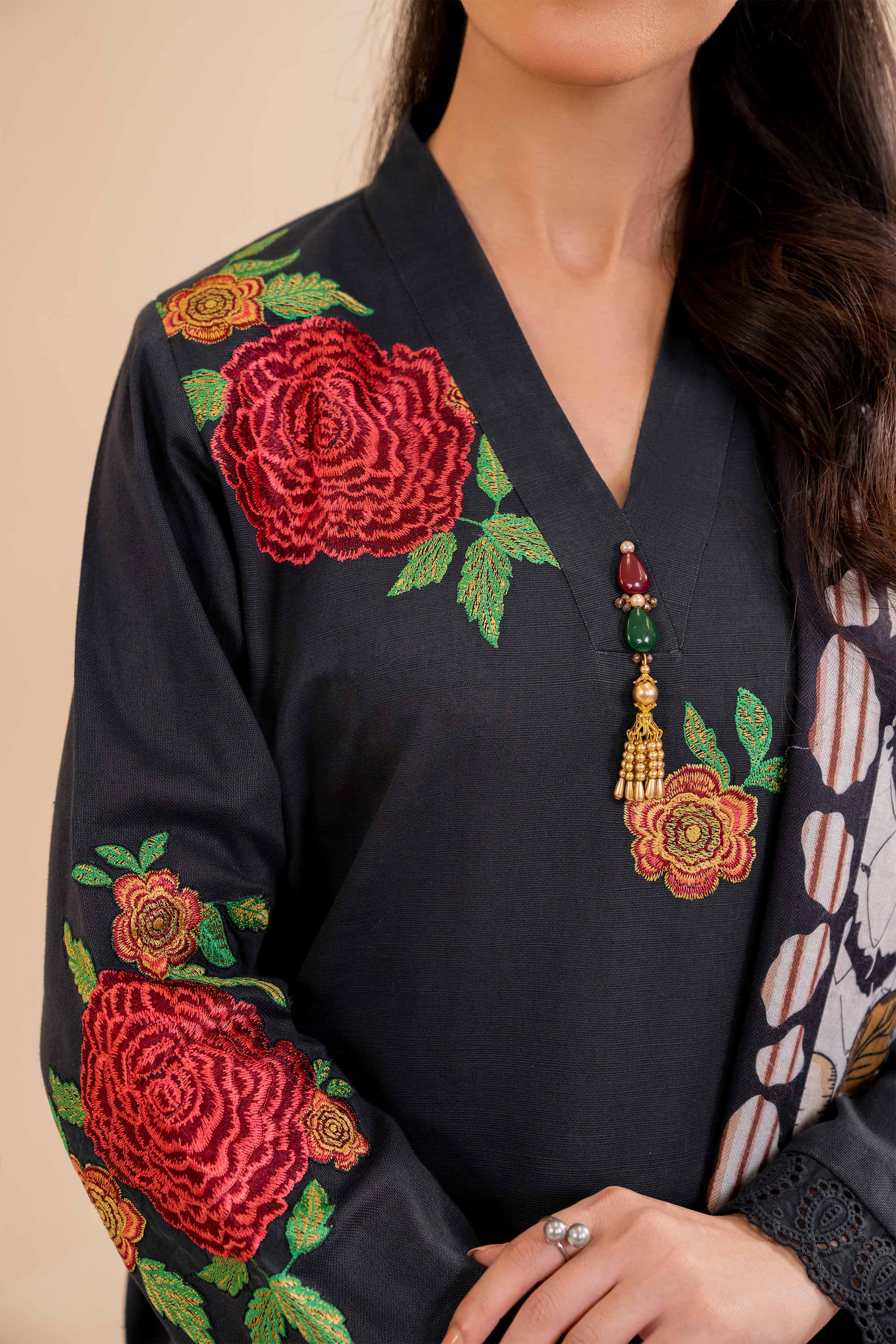 3 Piece - Embroidered Suit - 42404555