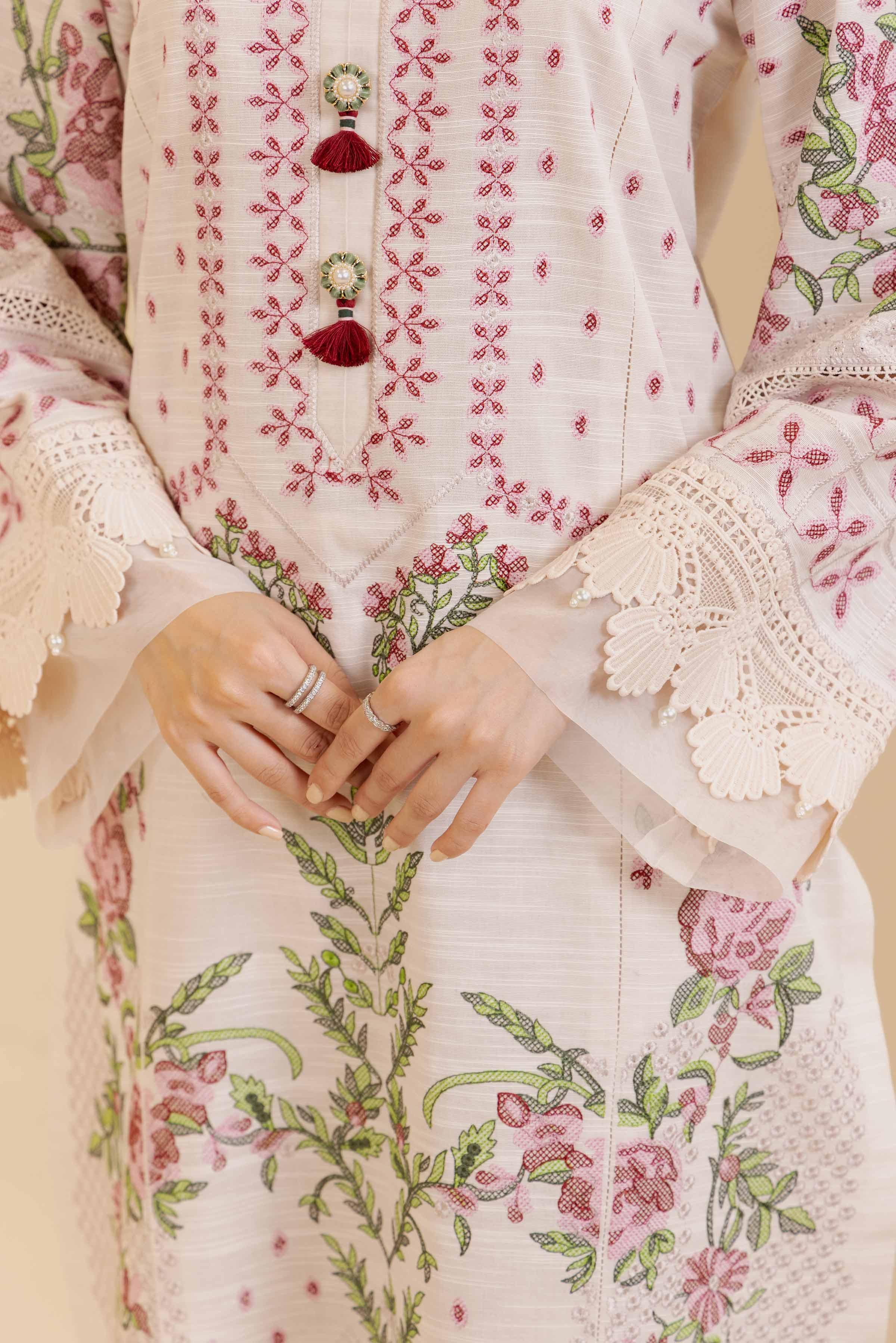 3 Piece - Embroidered Suit - 42404606