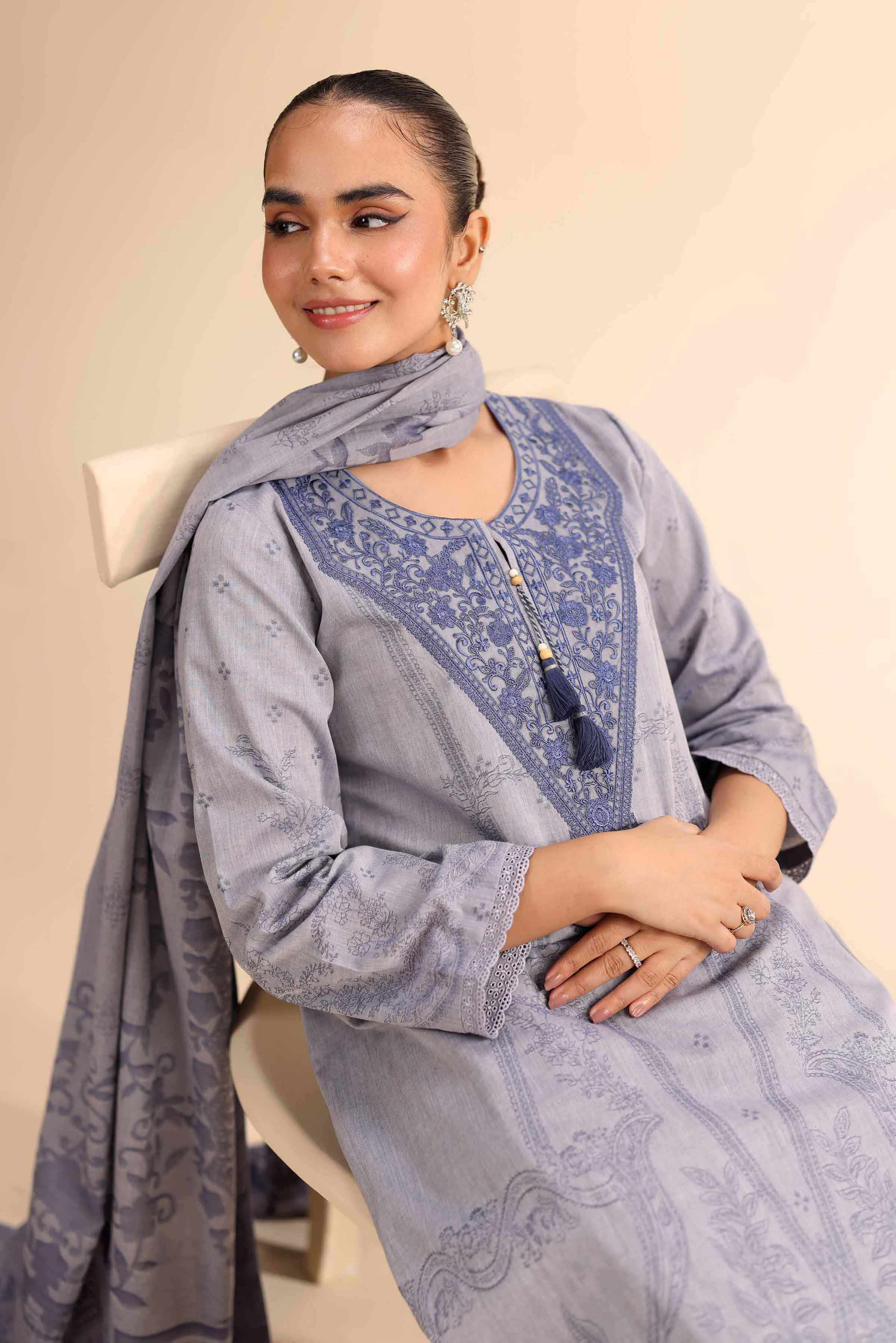 3 Piece - Jacquard Embroidered Suit - 42501048