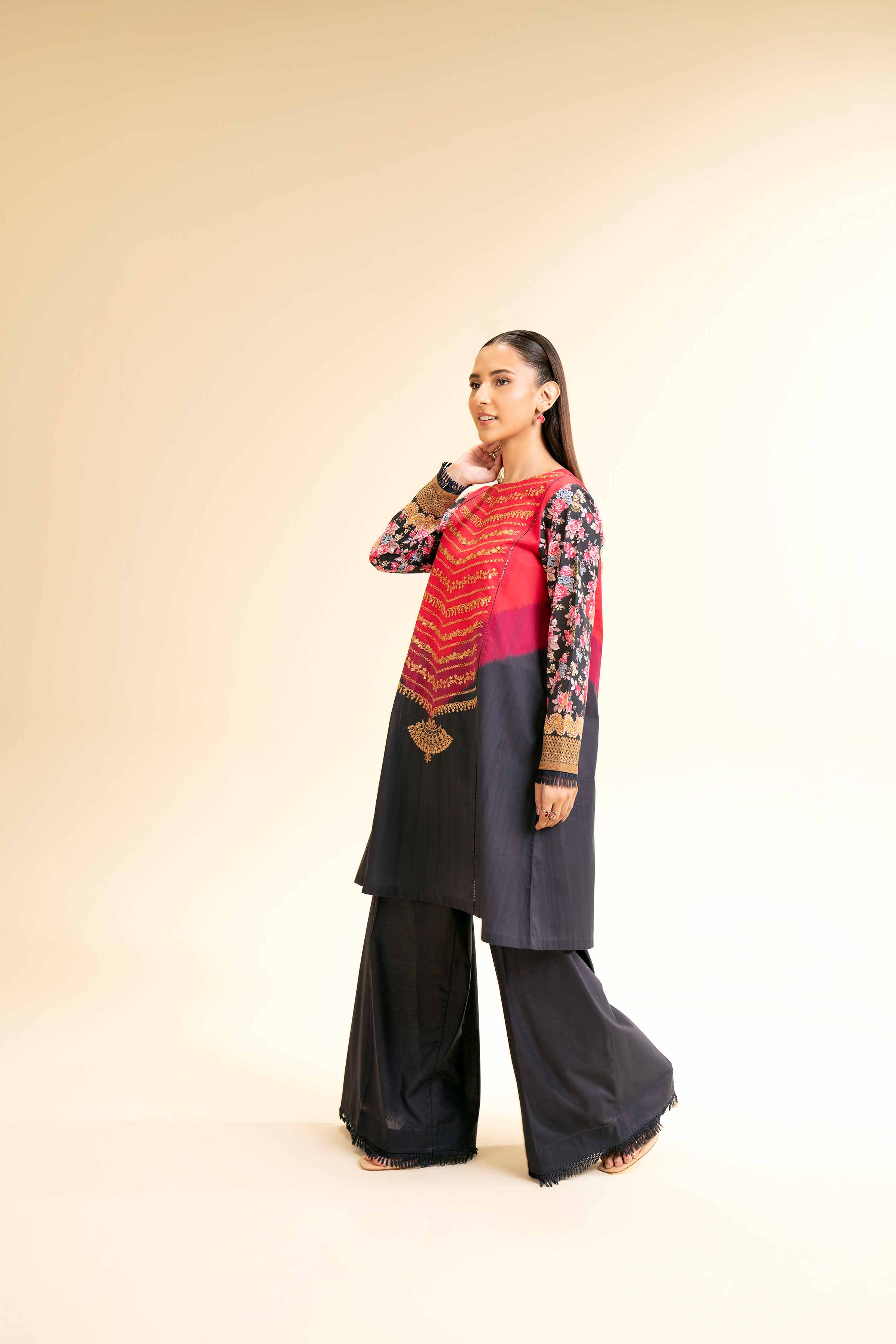 2 Piece - Digital Printed Embroidered Suit - 42501151